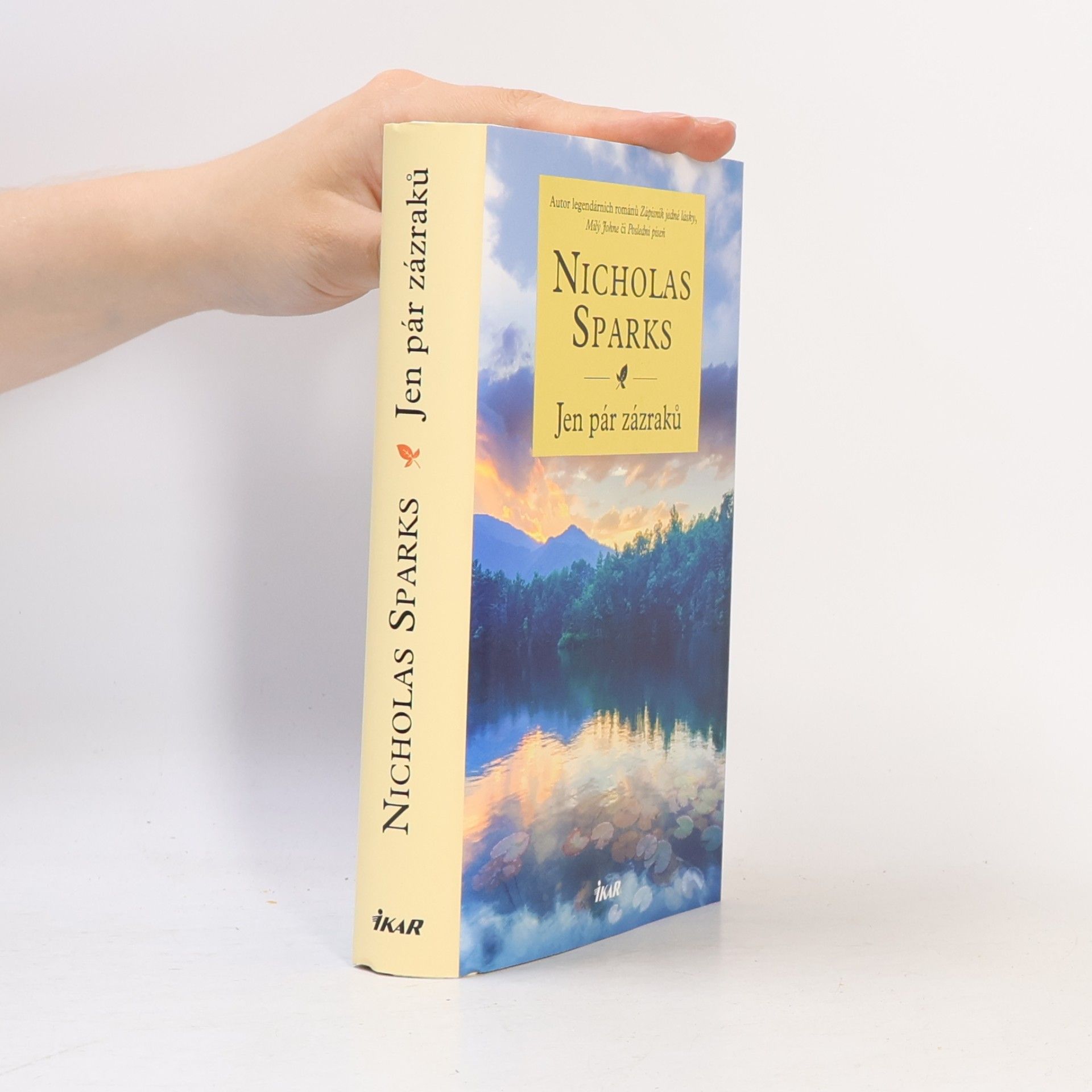 Nicholas Sparks Jen pár zázraků