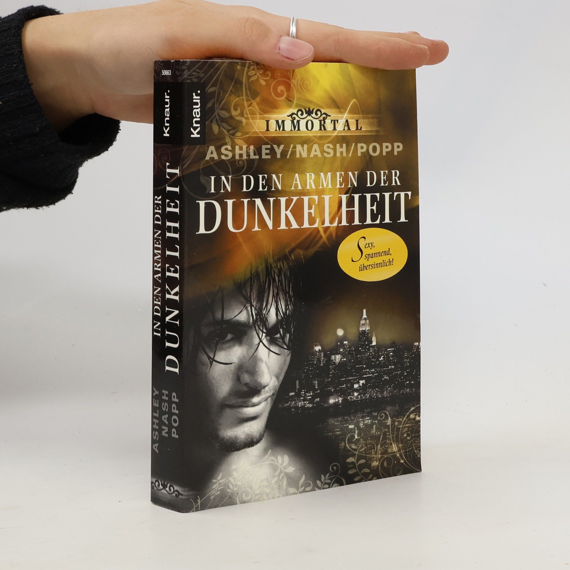 Robin T. Popp In den Armen der Dunkelheit