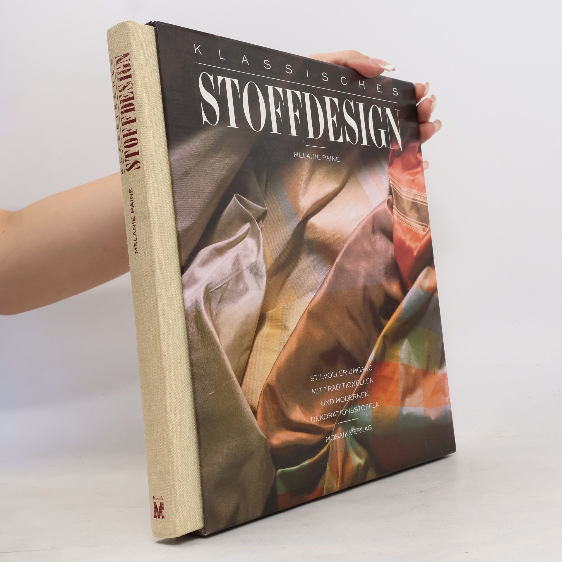 Melanie Paine Klassisches Stoffdesign