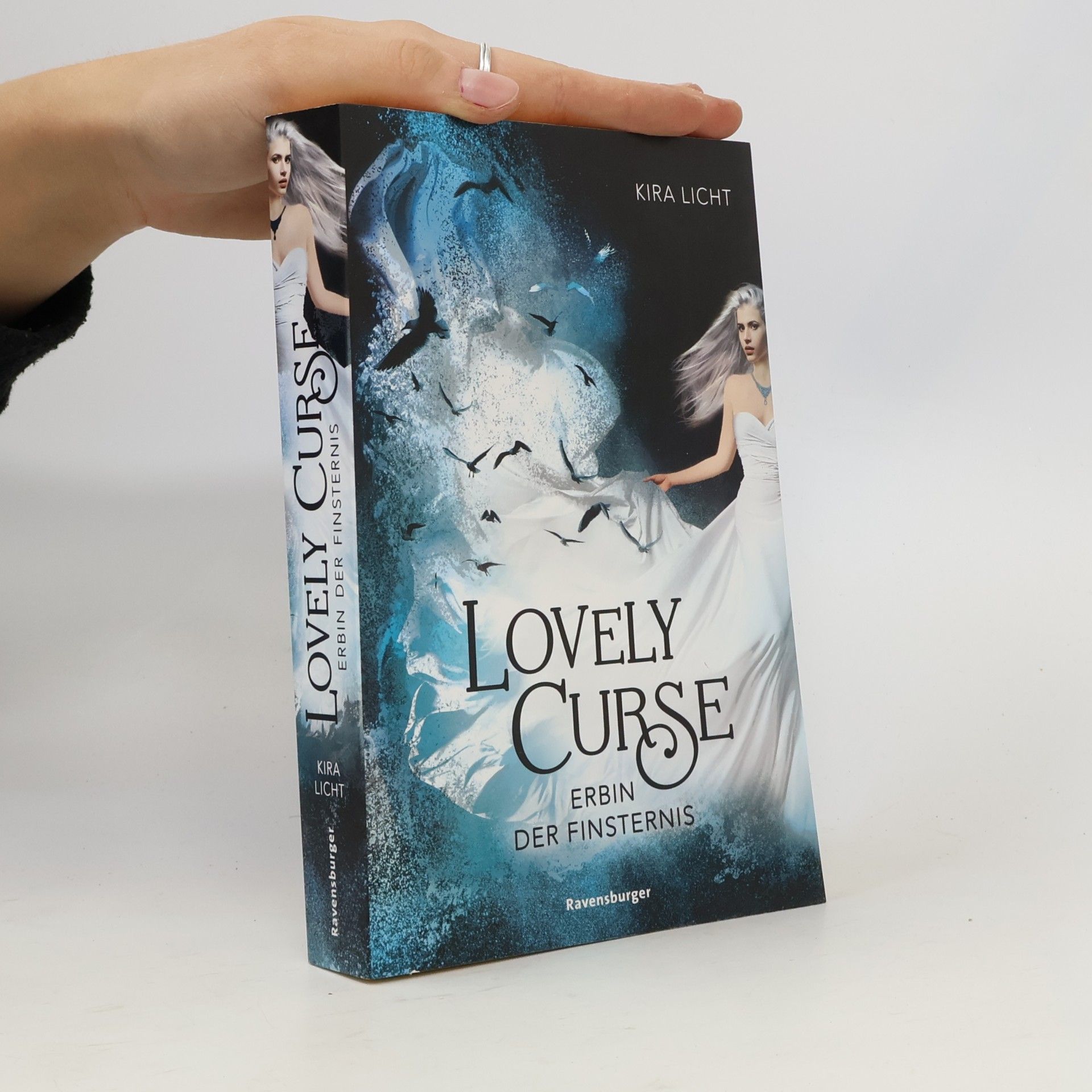 Kira Licht Lovely Curse. Erbin der Finsternis