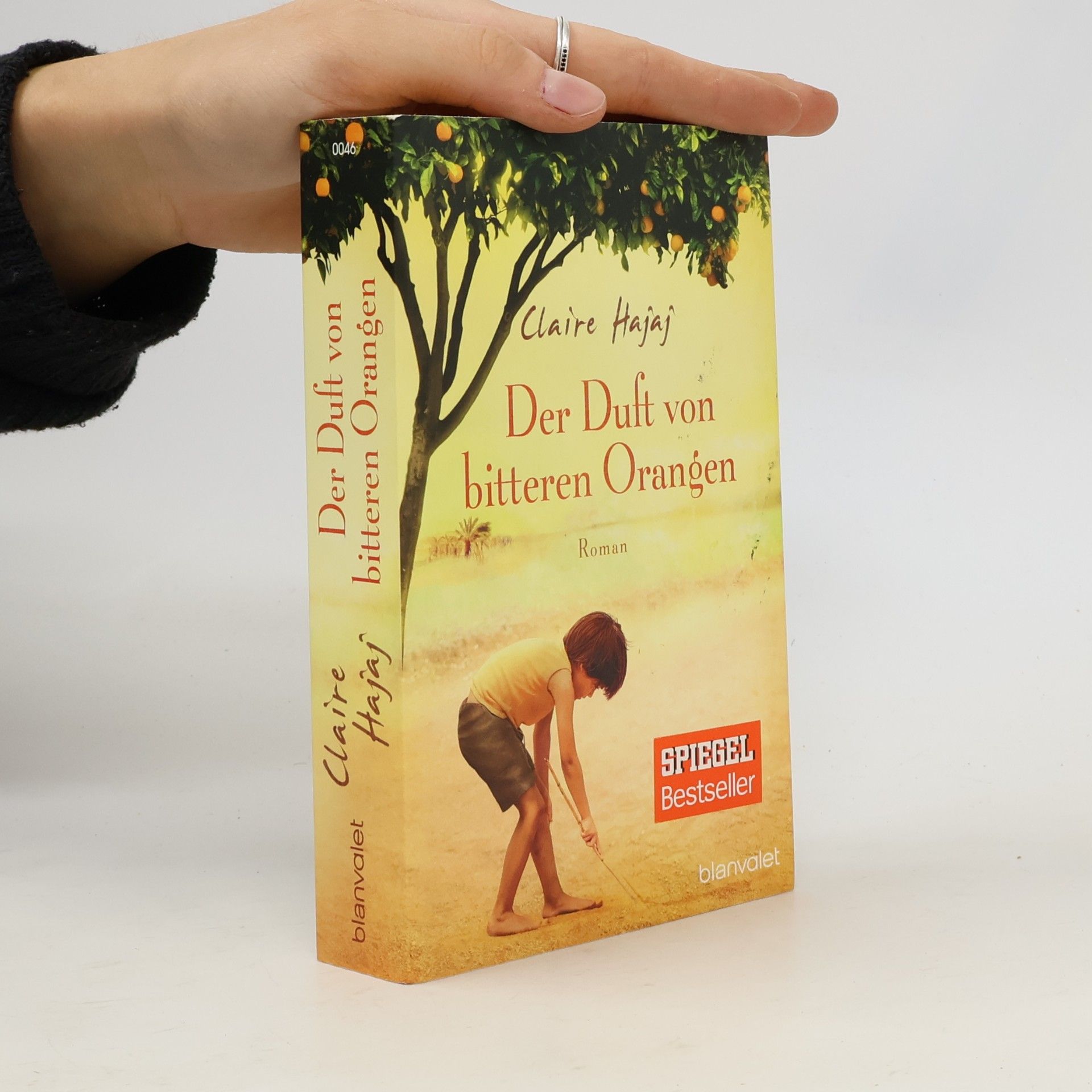 Claire Hajaj Der Duft von bitteren Orangen
