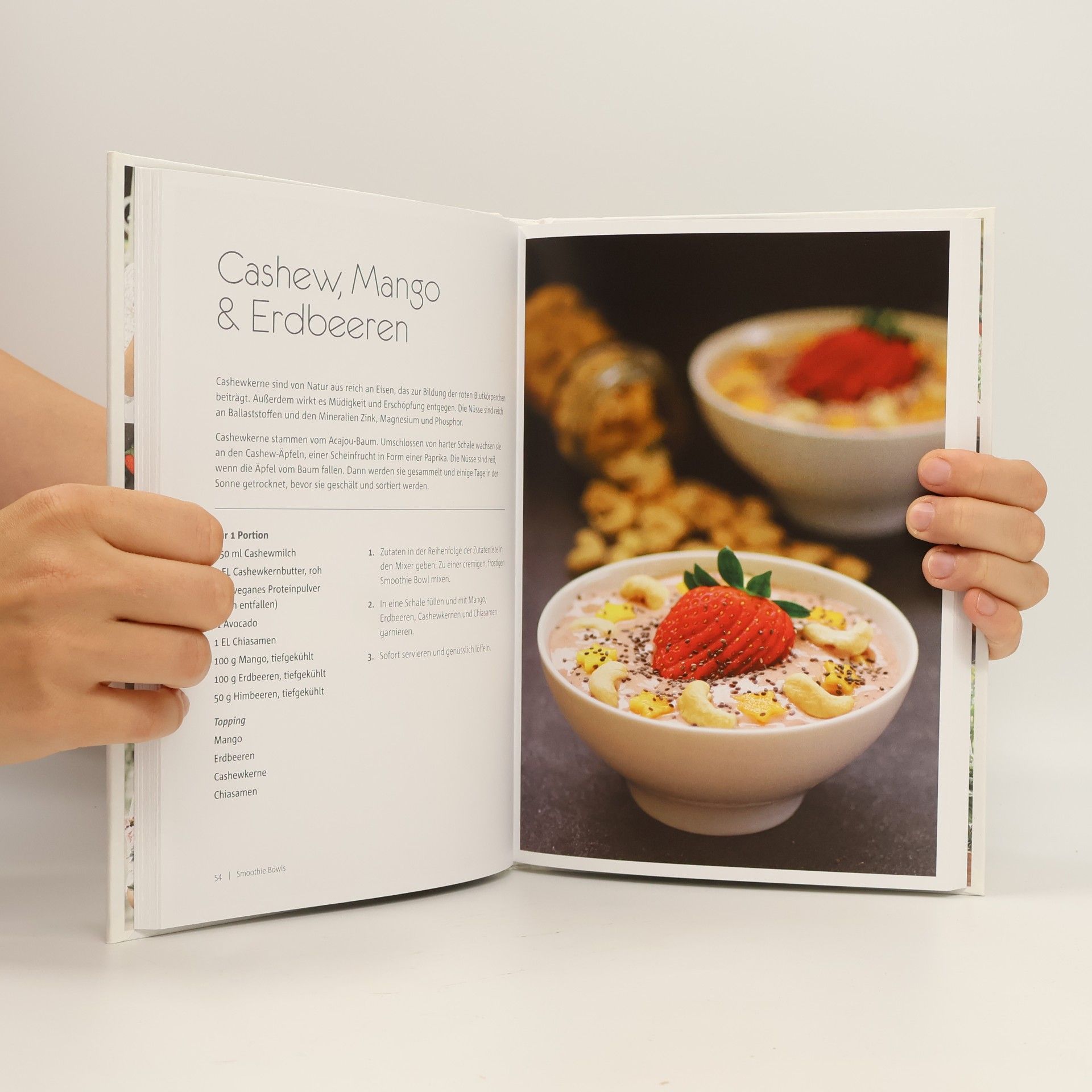 Eliq Maranik Smoothie Bowls