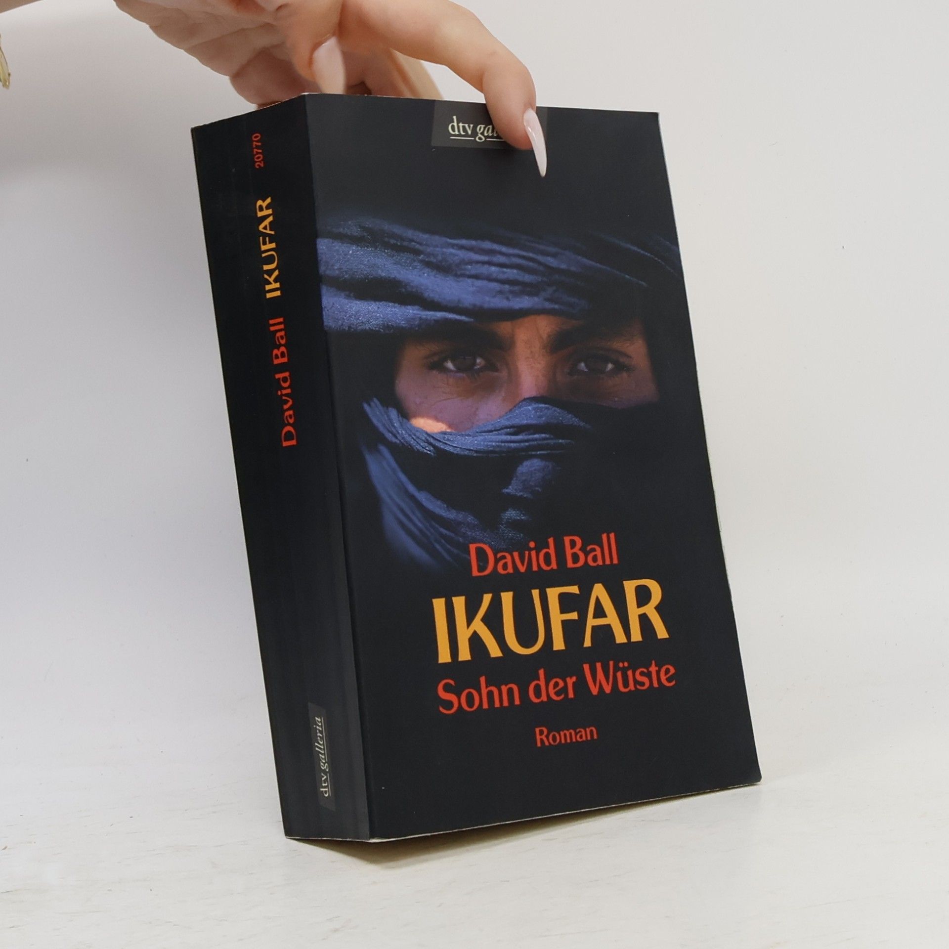 David W. Ball Ikufar