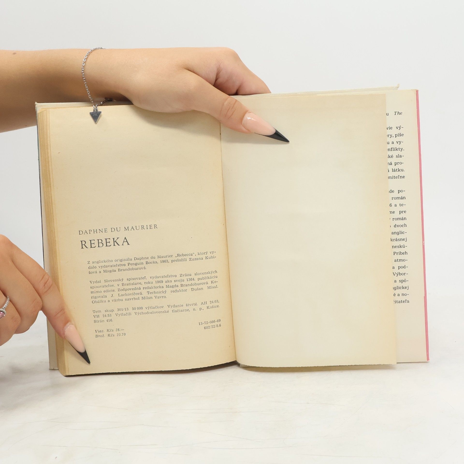 Daphne du Maurier Rebeka