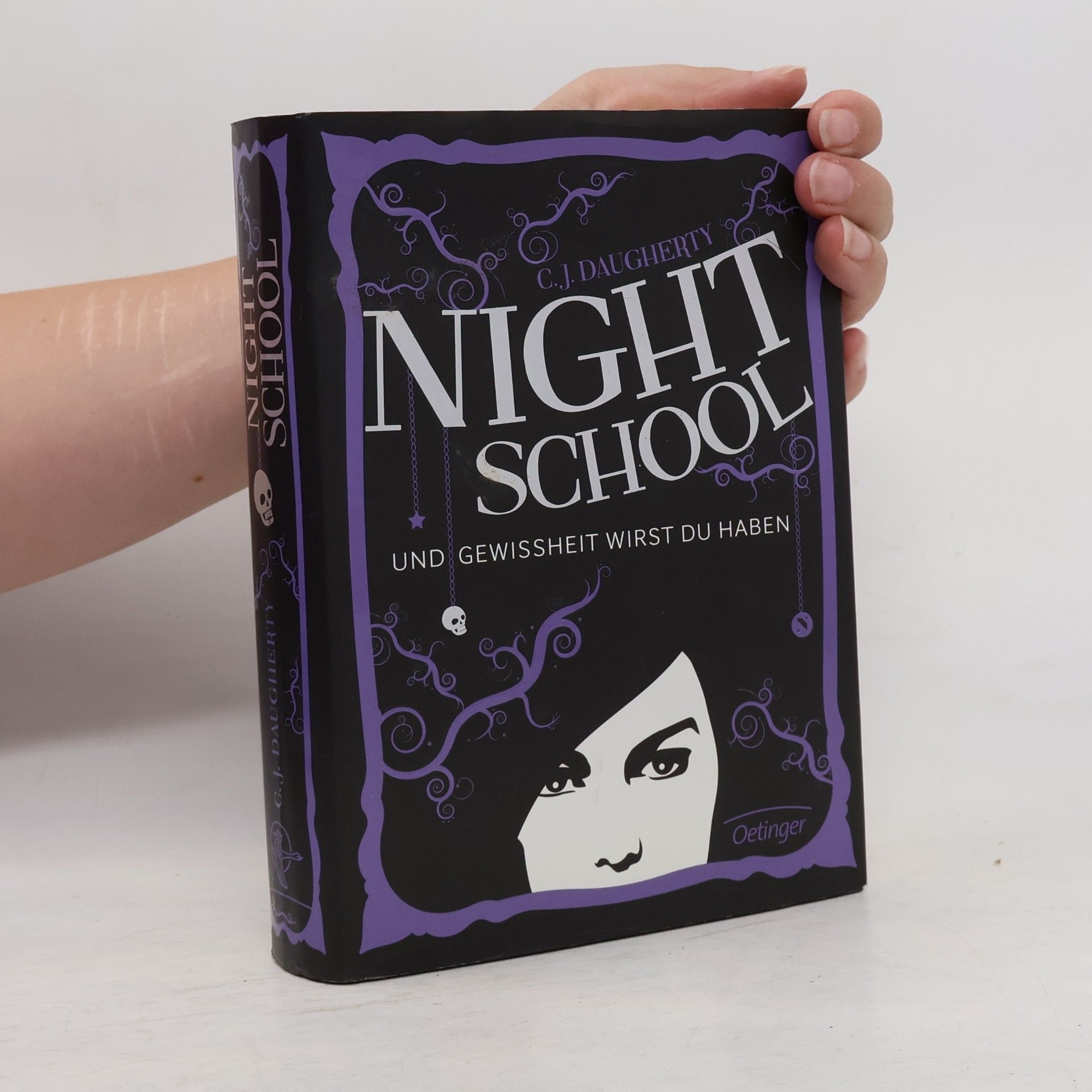 Christi Daugherty Night School. Und Gewissheit wirst du haben