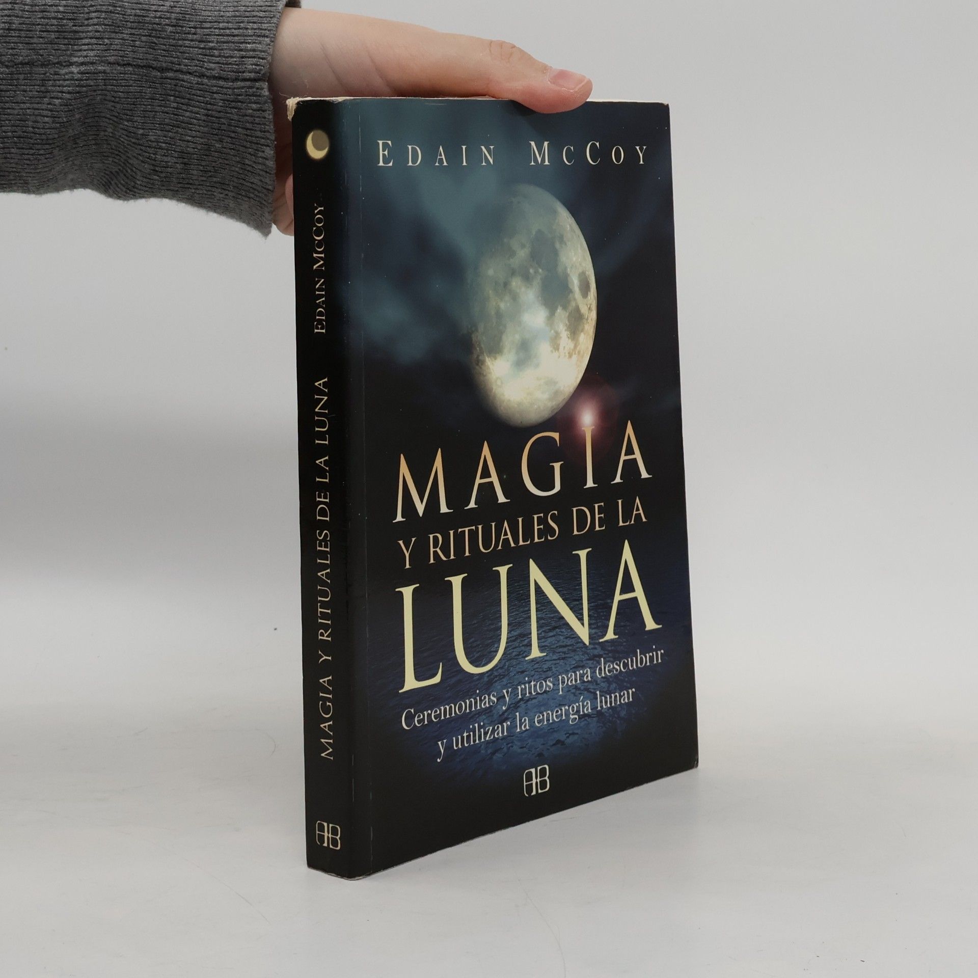 Miguel Iribarren Berrade Magia y rituales de la luna