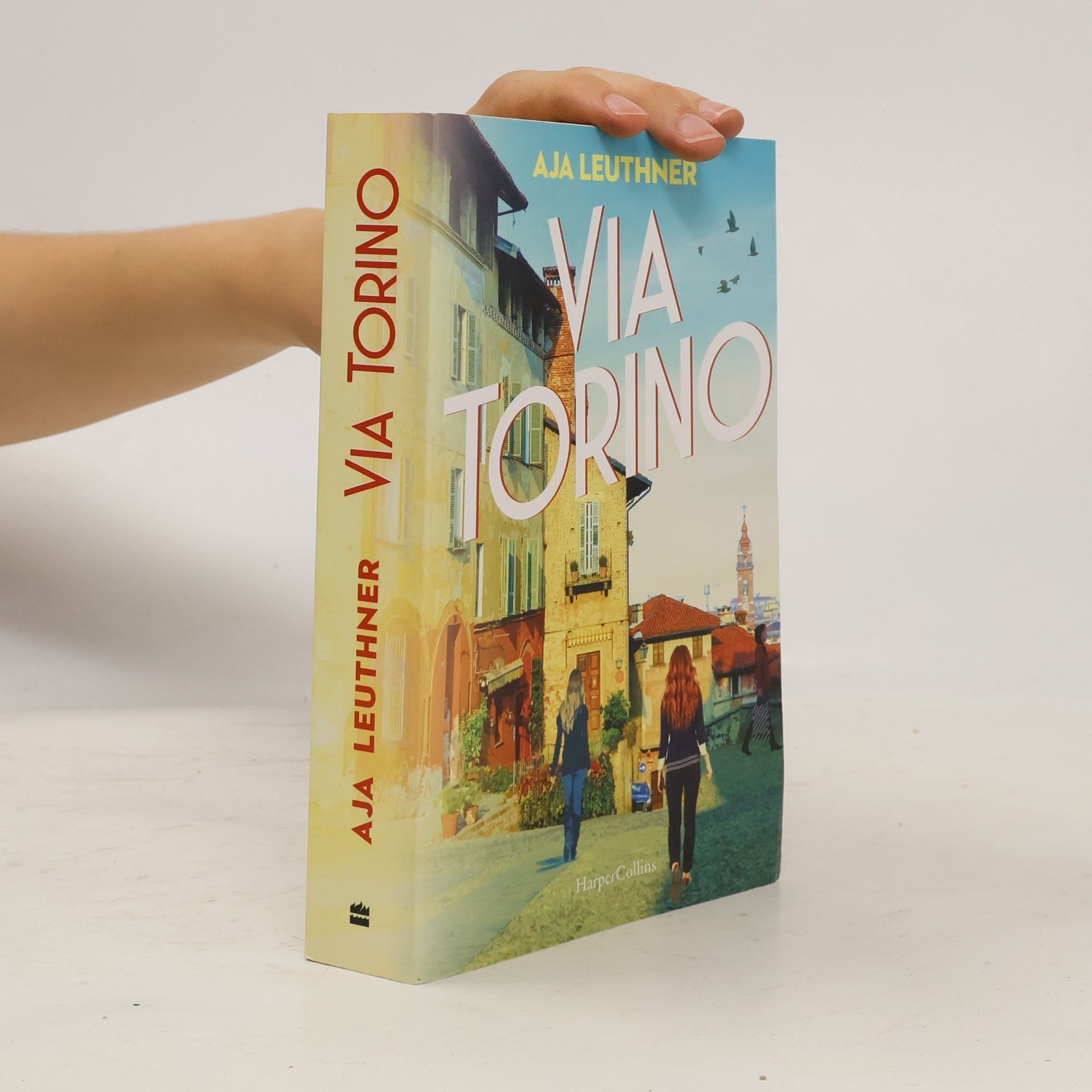 Alexandra Leuthner Via Torino