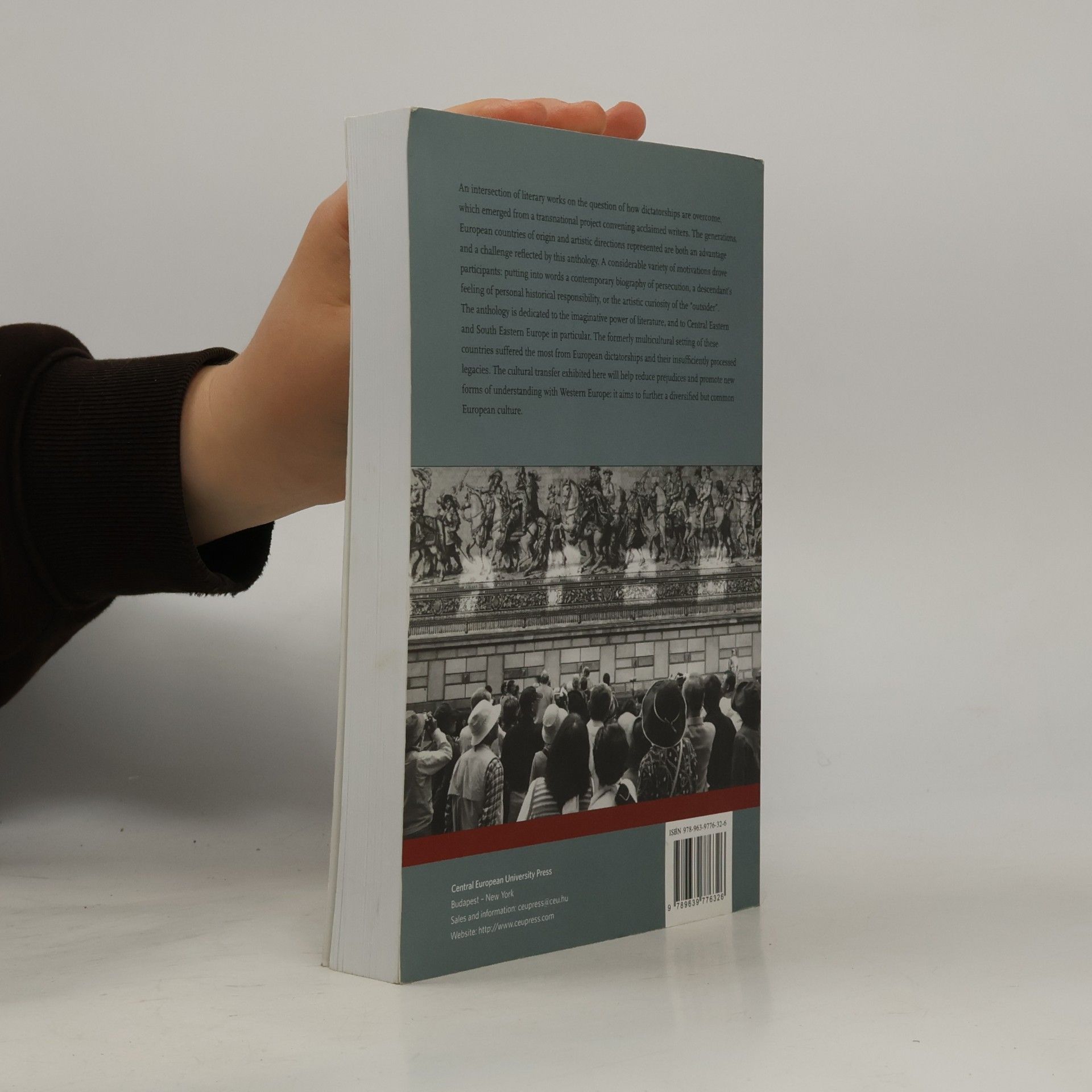 Kristina Kaiserová Present Tensions