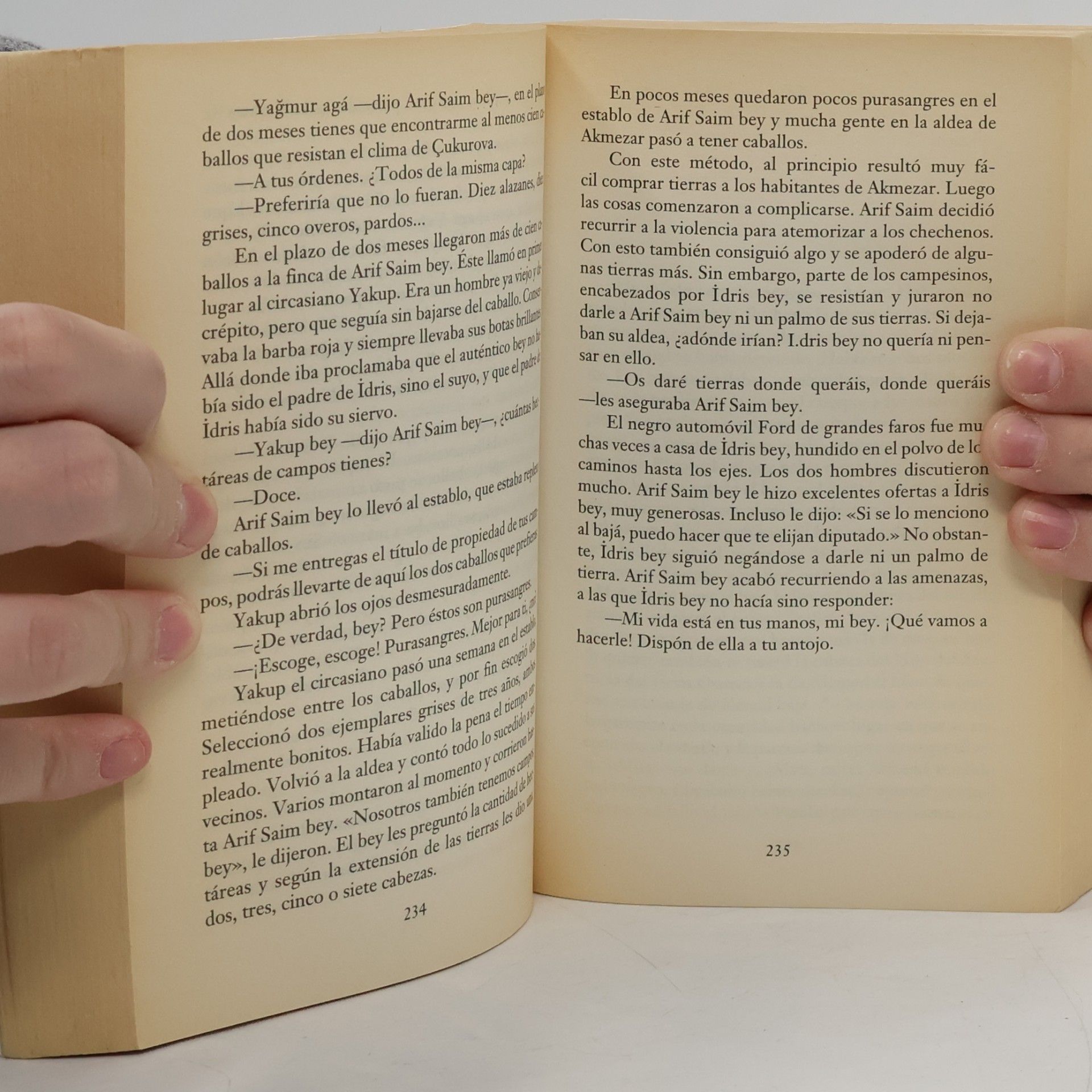 Yaşar Kemal El retorno del Halcón (Punto de Lectura)