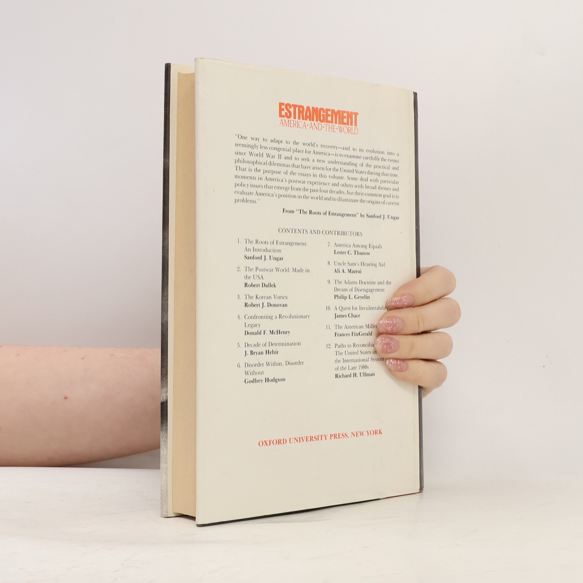 AA.VV. Estrangement. America and the World