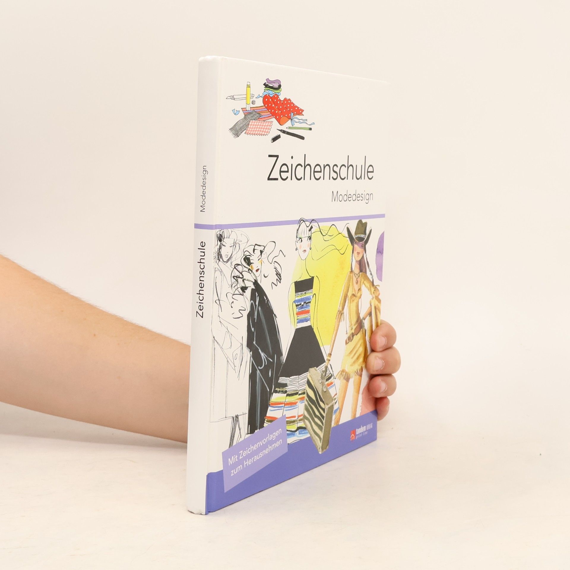 Blandine Lelarge Zeichenschule Modedesign