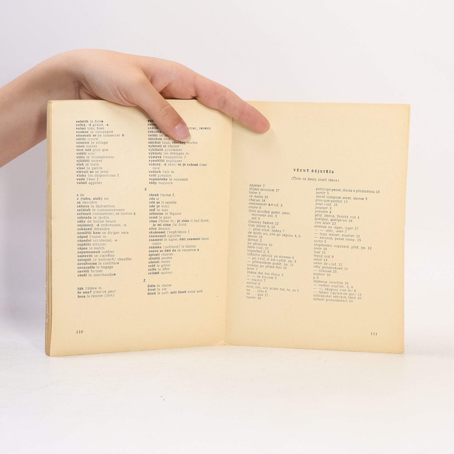 Various authors Francouzština pro desátý ročník