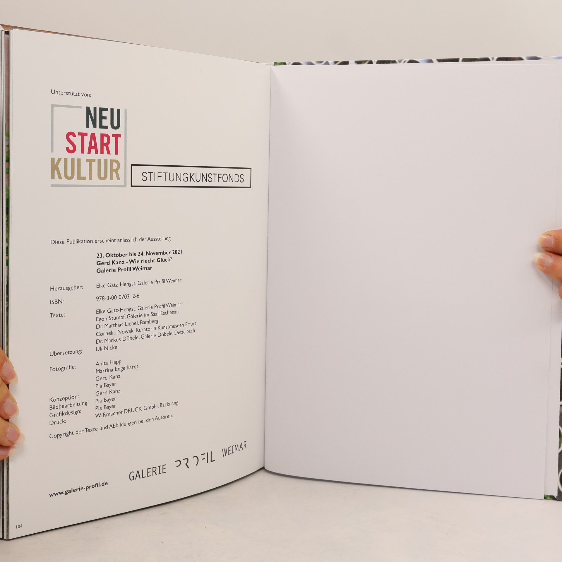 Gerd Kanz Nachtviolenprojekt: Wie riecht Glück?