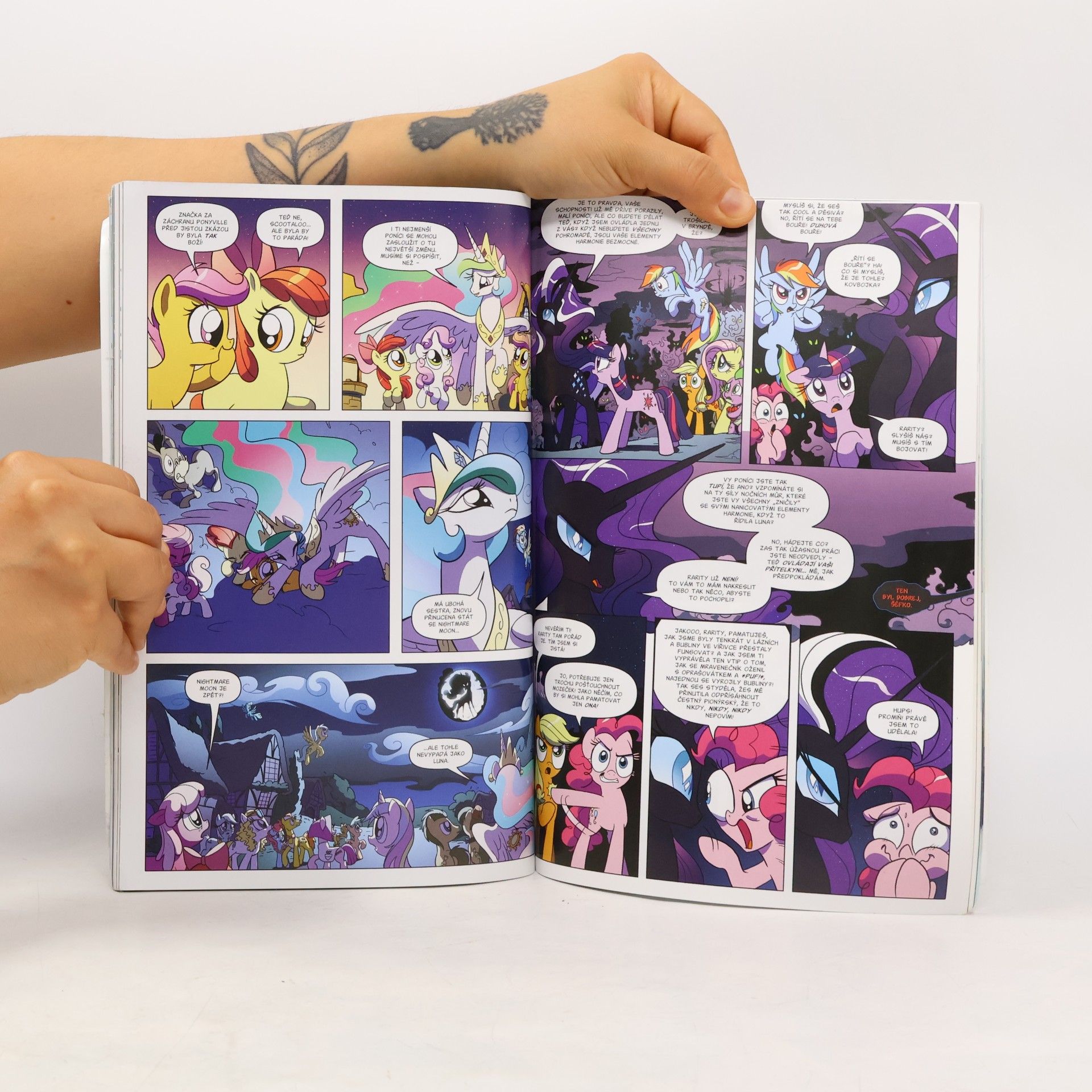 Heather Nuhfer My little pony. Měsíční mise
