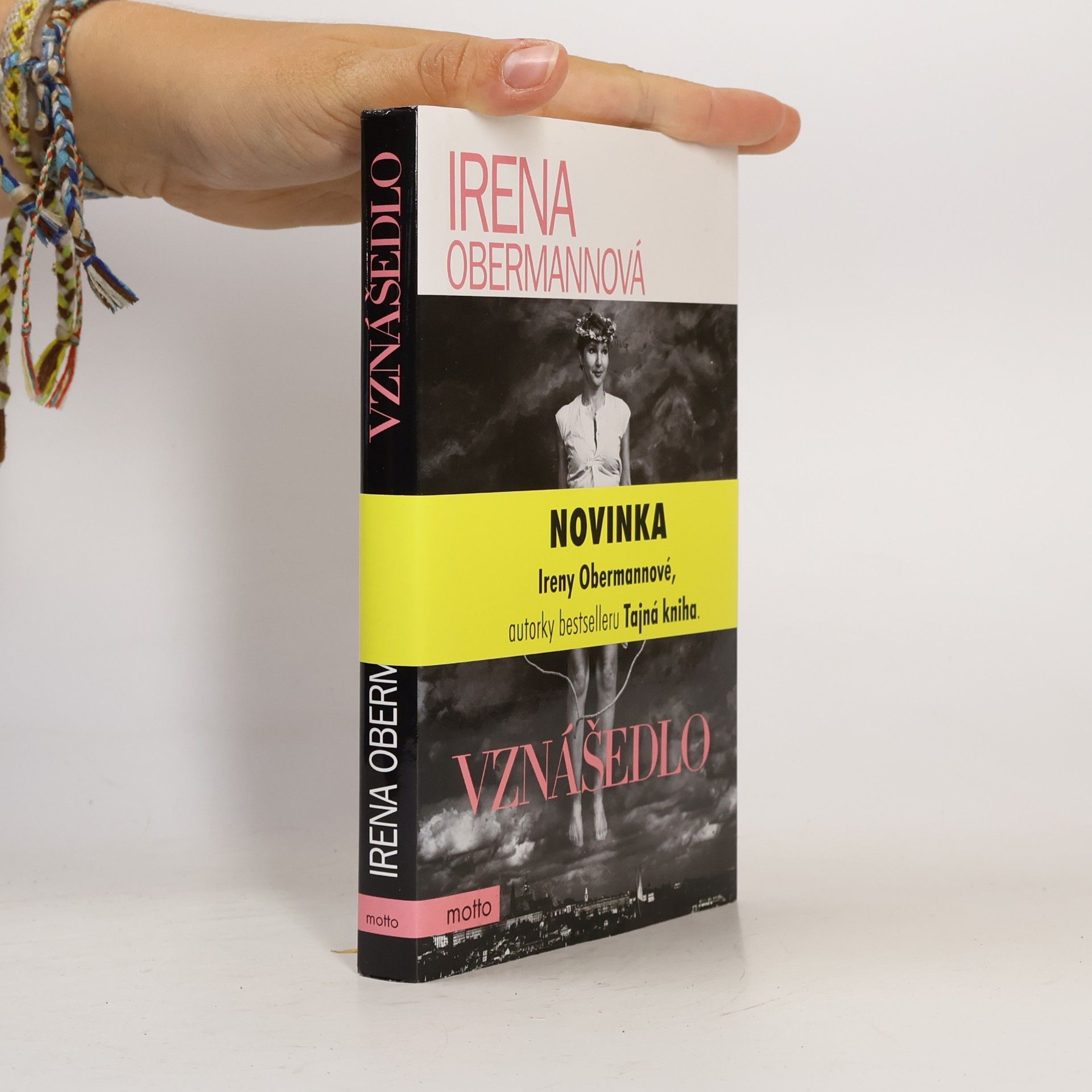 Irena Obermannová Vznášedlo