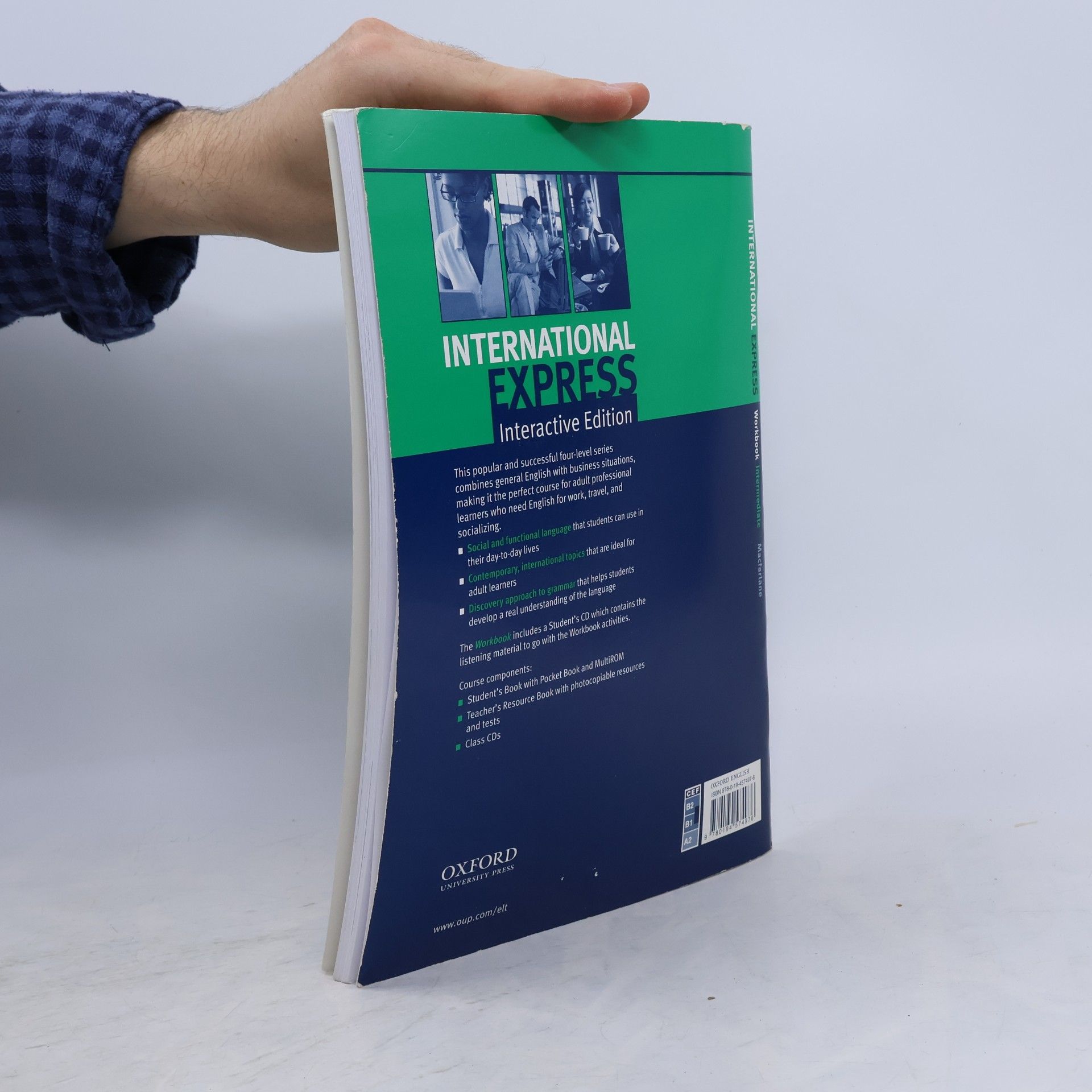 Mike Macfarlane International express: workbook intermediate with student'