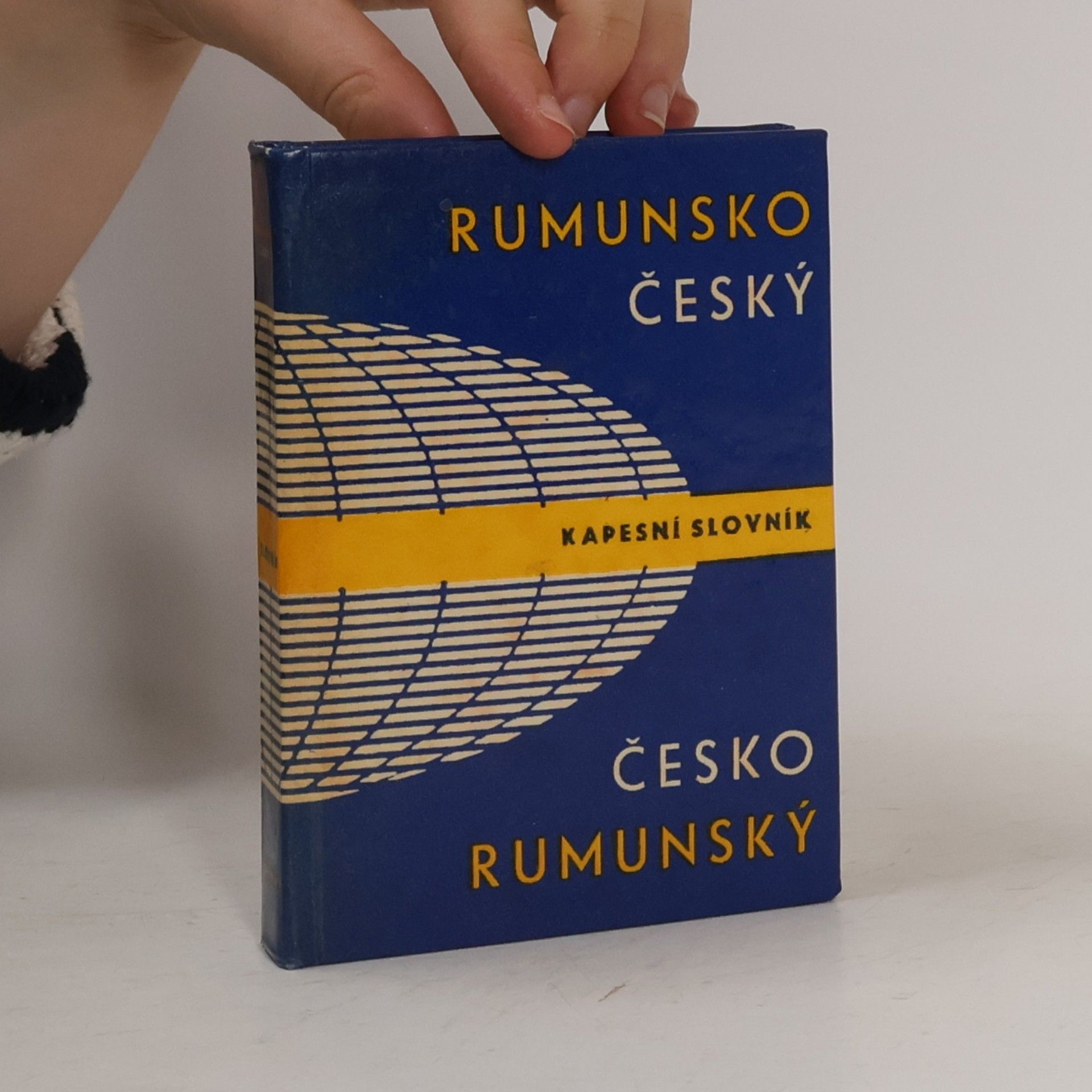 Antonín Křečan Rumunsko-český a česko-rumunský kapesní slovník