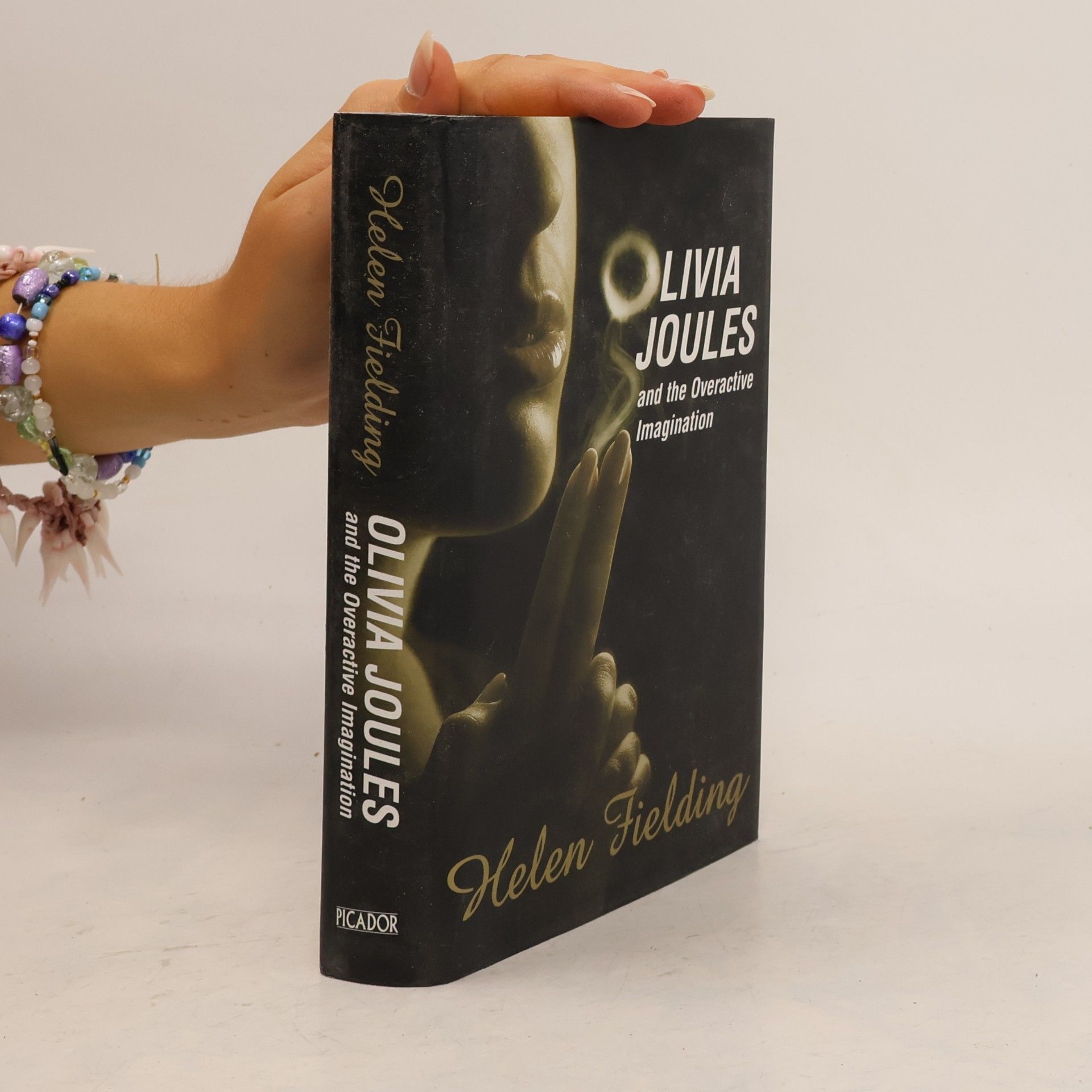 Helen Fielding Olivia Joules and the overactive imagination