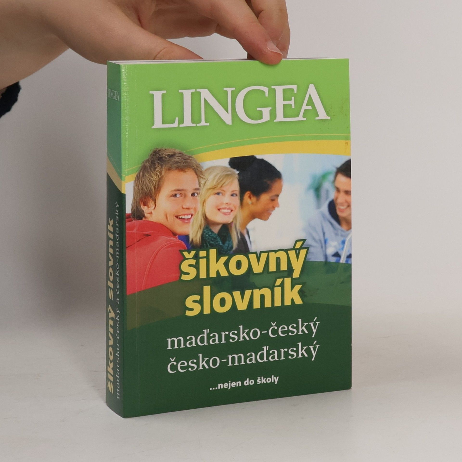 Kolektiv autorů Šikovný slovník. Maďarsko-český, česko-maďarský