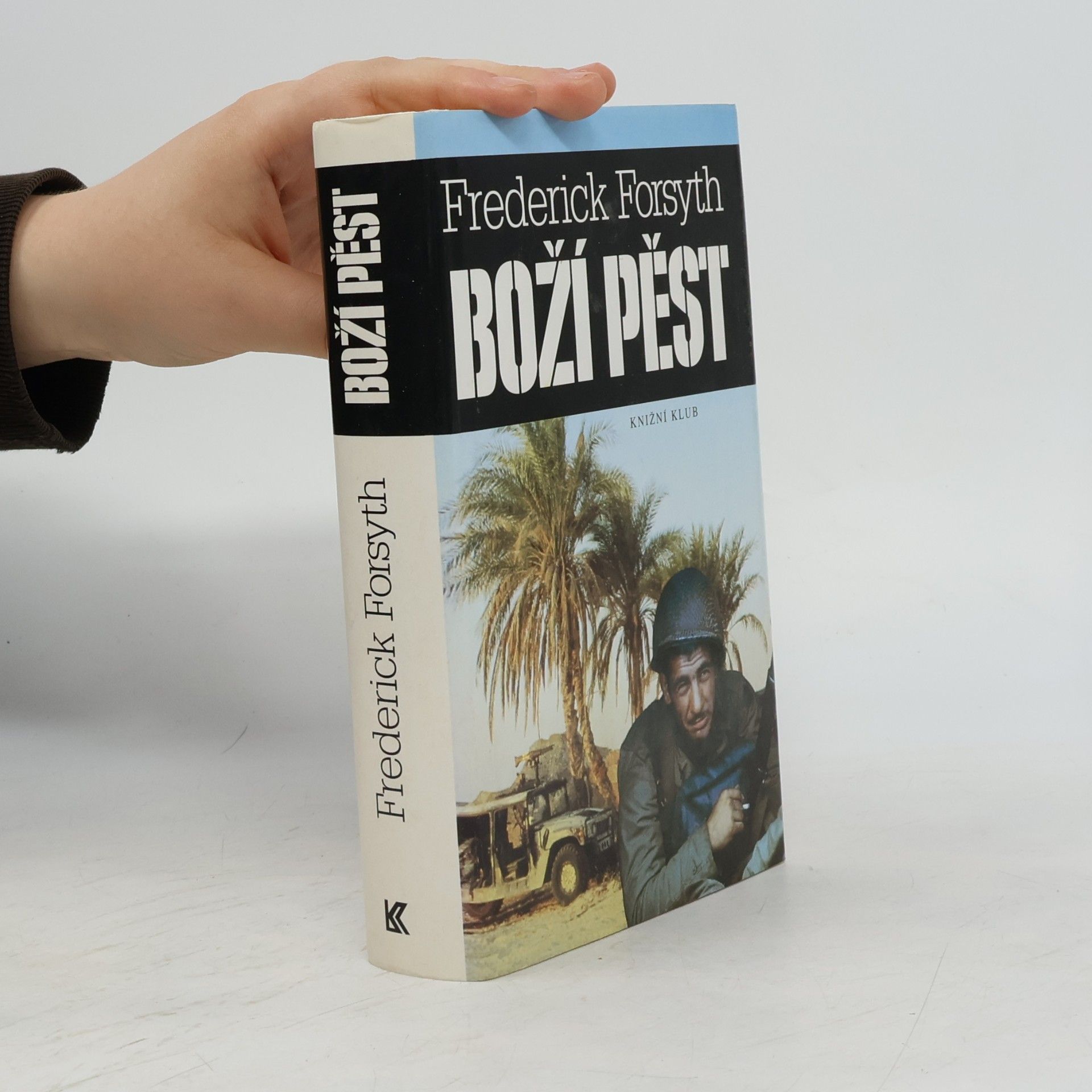 Frederick Forsyth Boží pěst