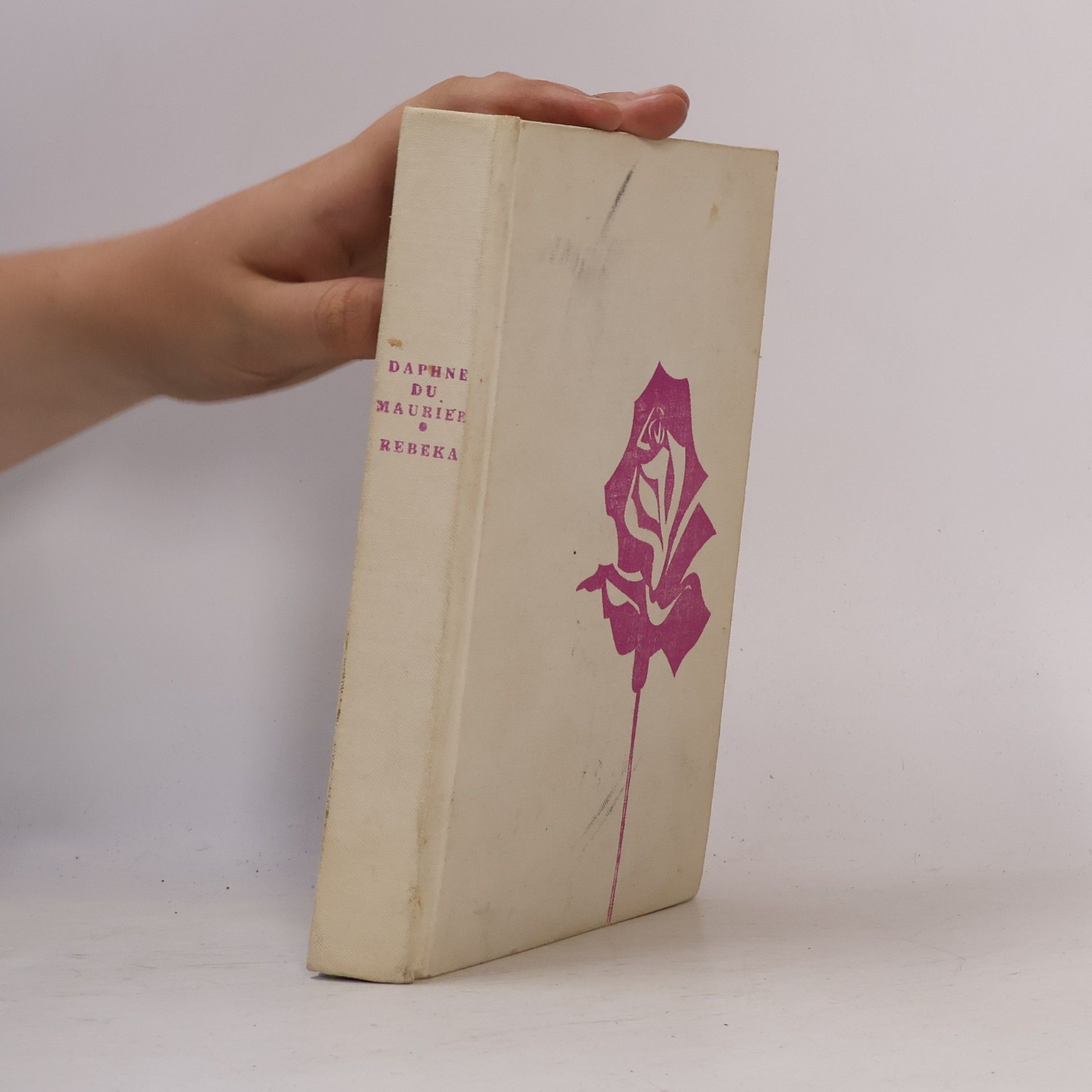 Daphne du Maurier Rebeka