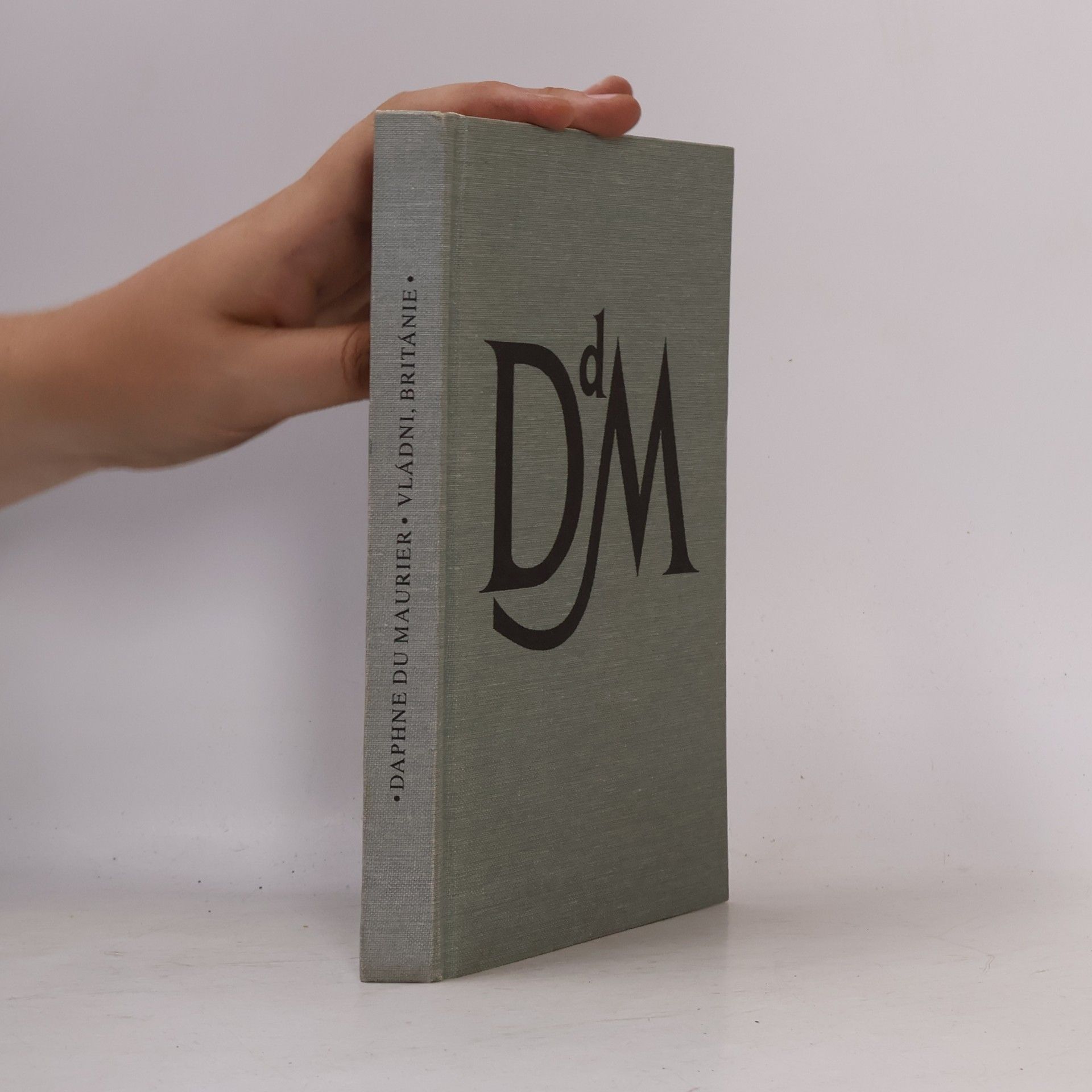 Daphne du Maurier Vládni, Británie
