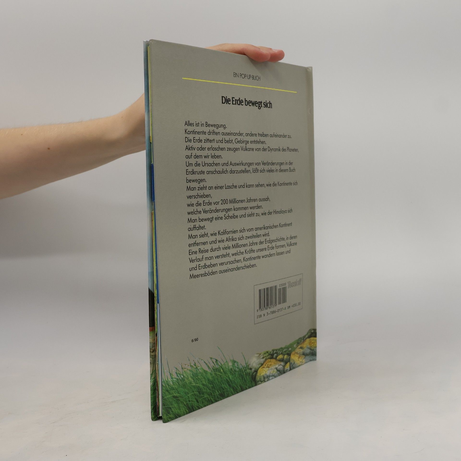 Die Erde bewegt sich. Unser Planet - Seit Millionen Jahren aktiv (Erdbeben). Ein Pop-Up-Buch