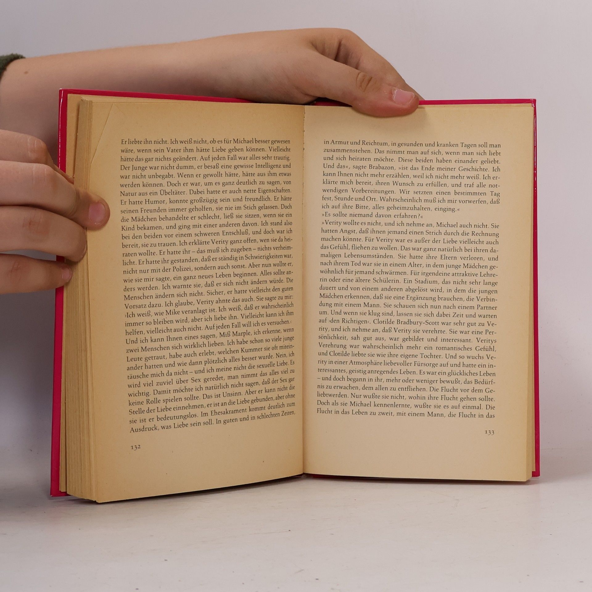 Agatha Christie Das Schicksal in Person