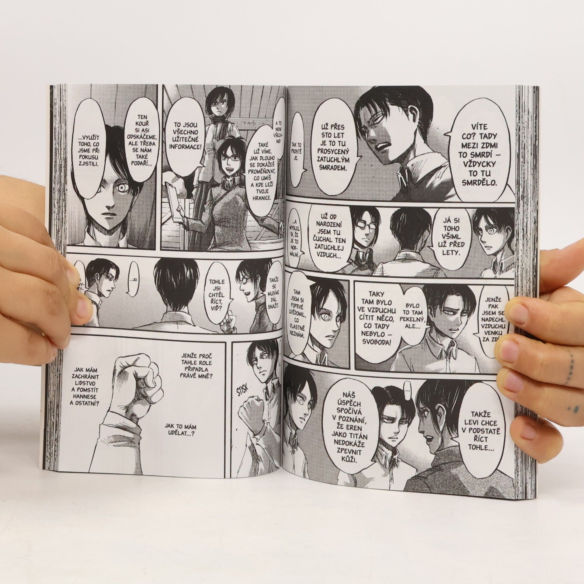 Hajime Isayama Útok titánů 13
