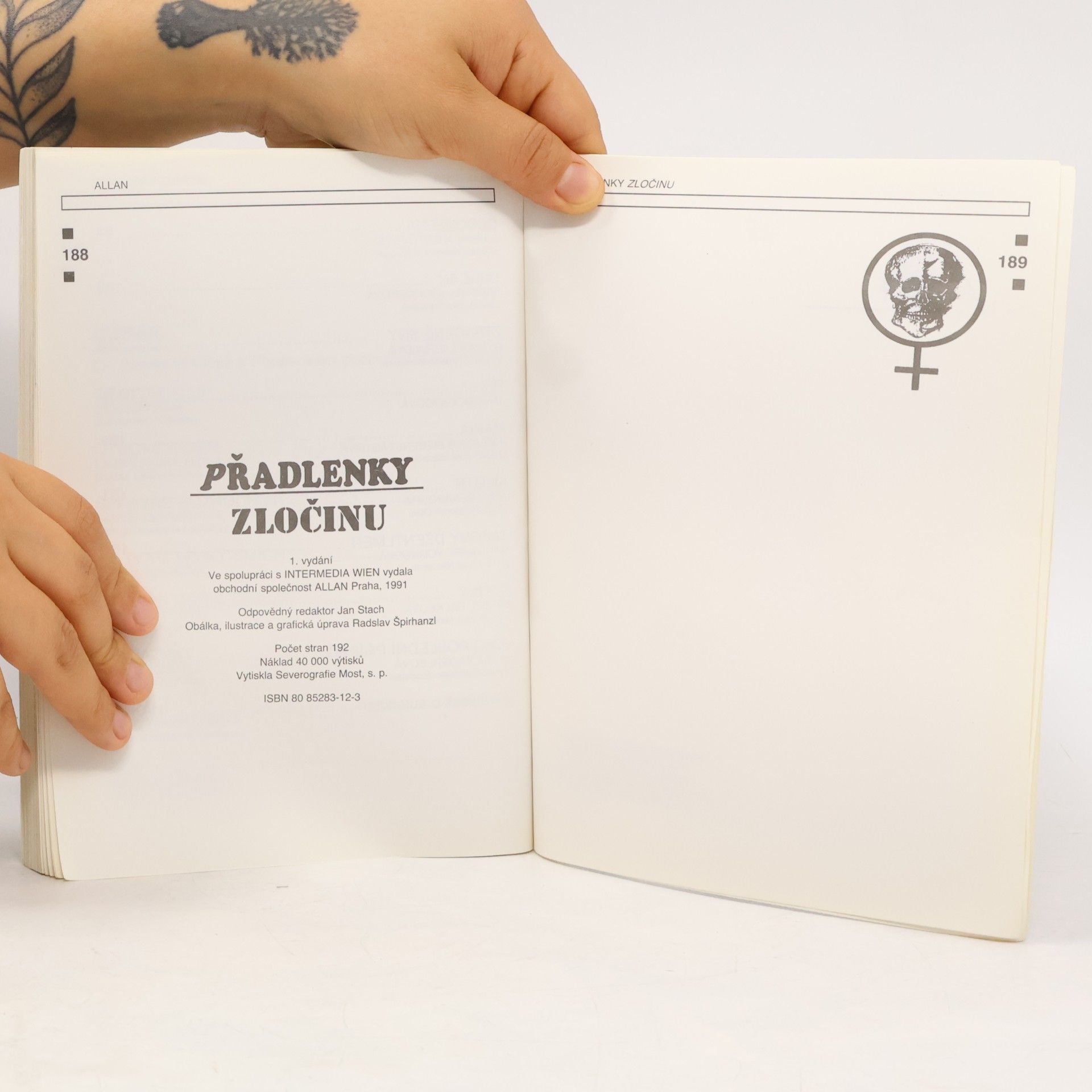 Kolektiv autorů Přadlenky zločinu