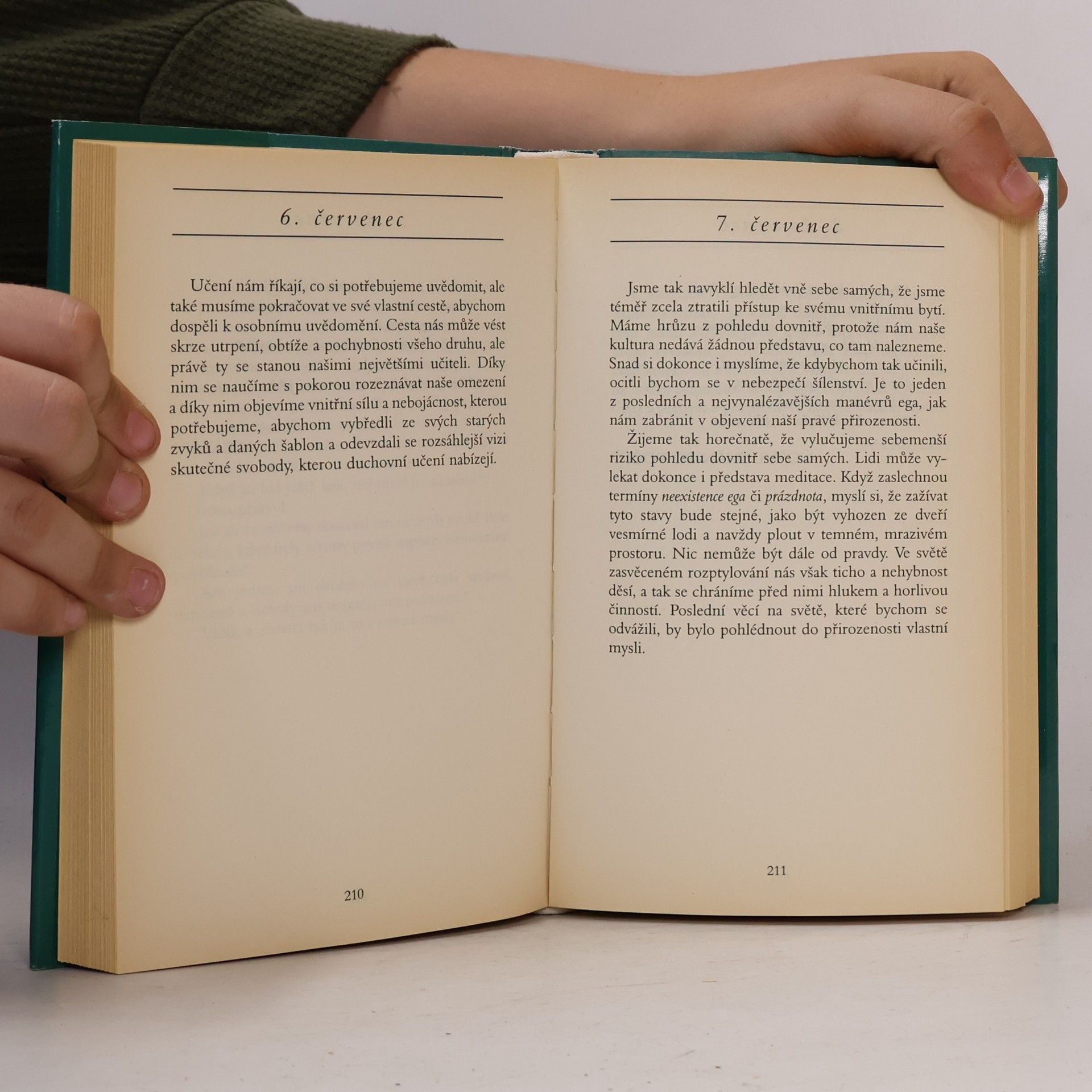 Sogyal Rinpoche Záblesky vědomí : rozjímání o žití a umírání pro každý den