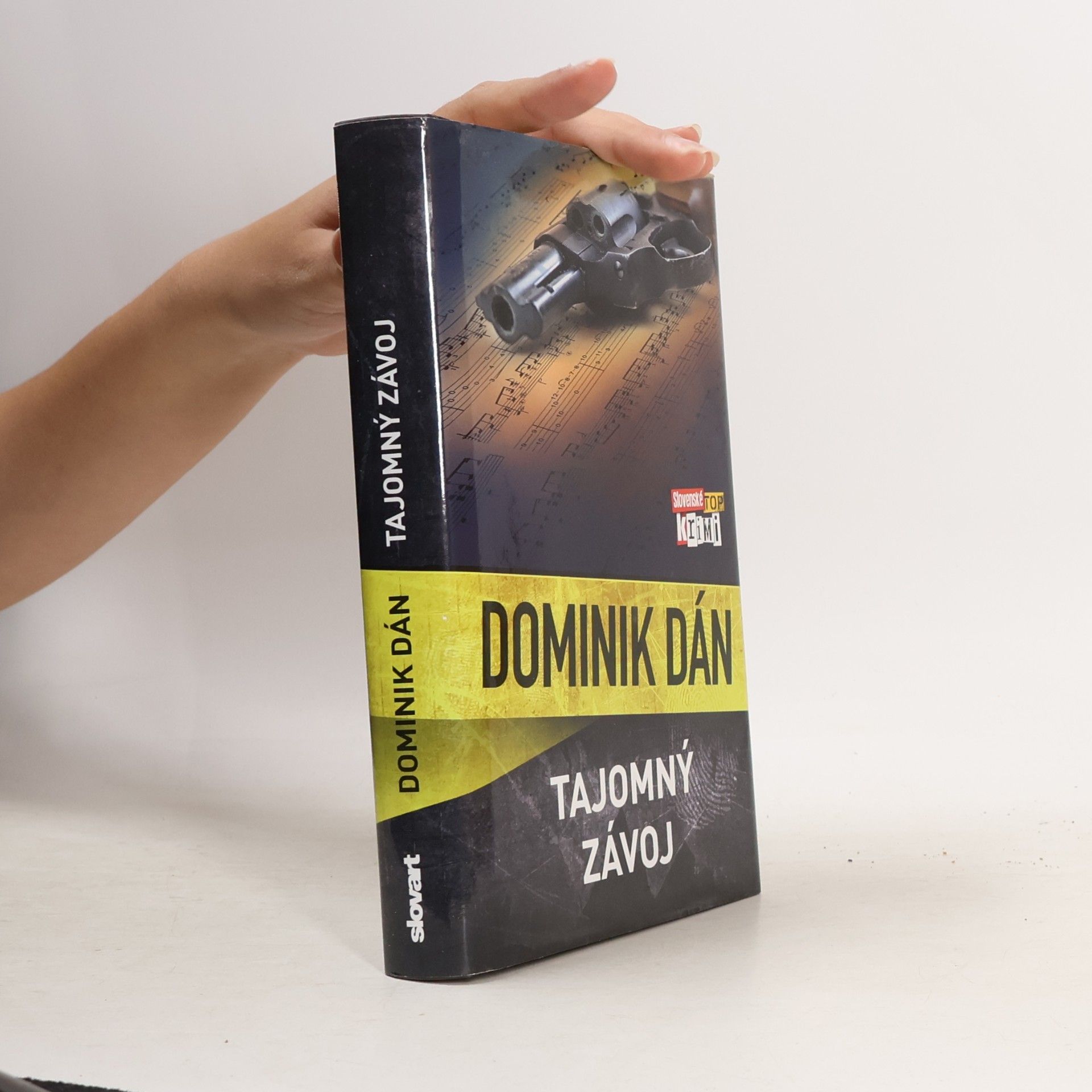 Dominik Dán Tajomný závoj