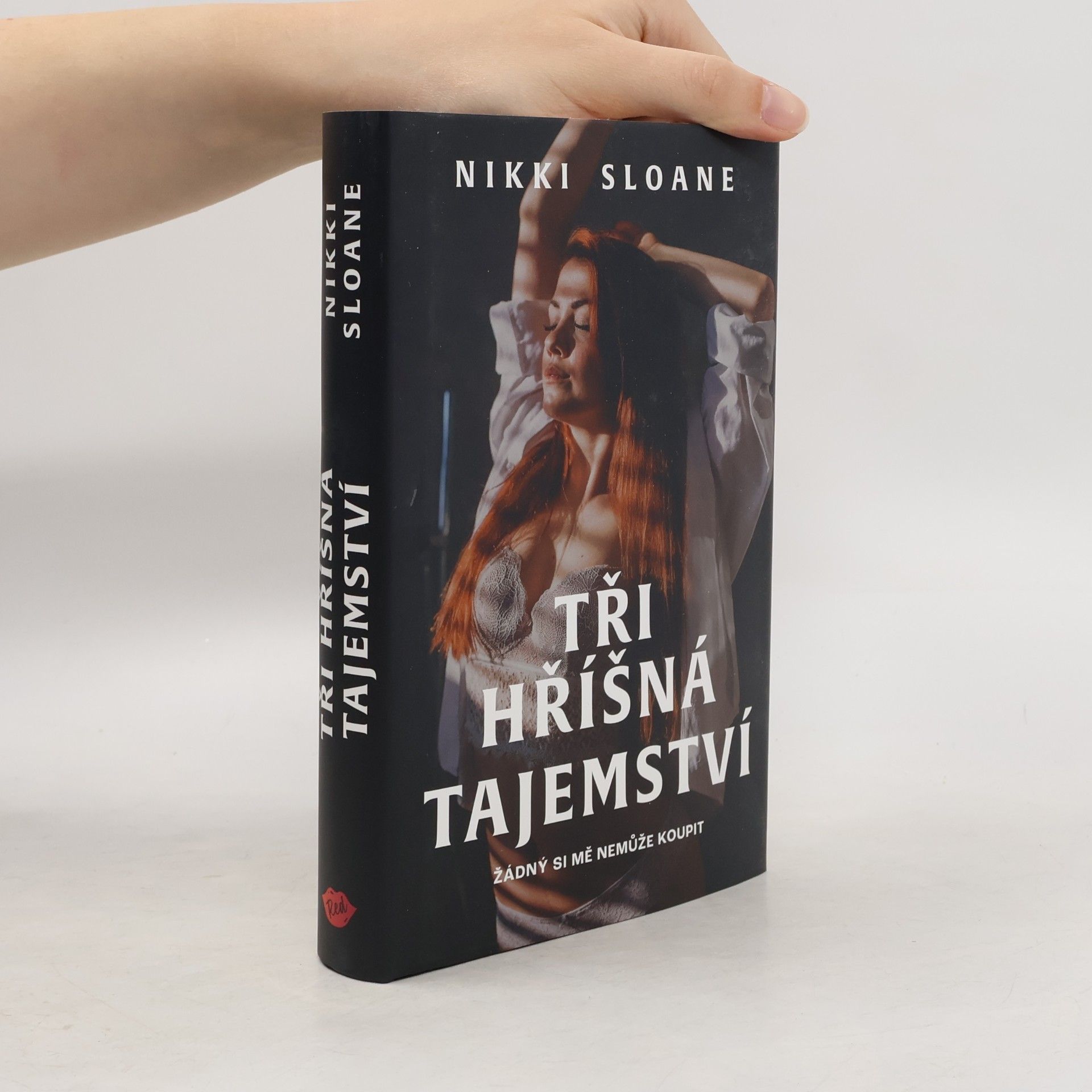 Tři hříšná tajemství
