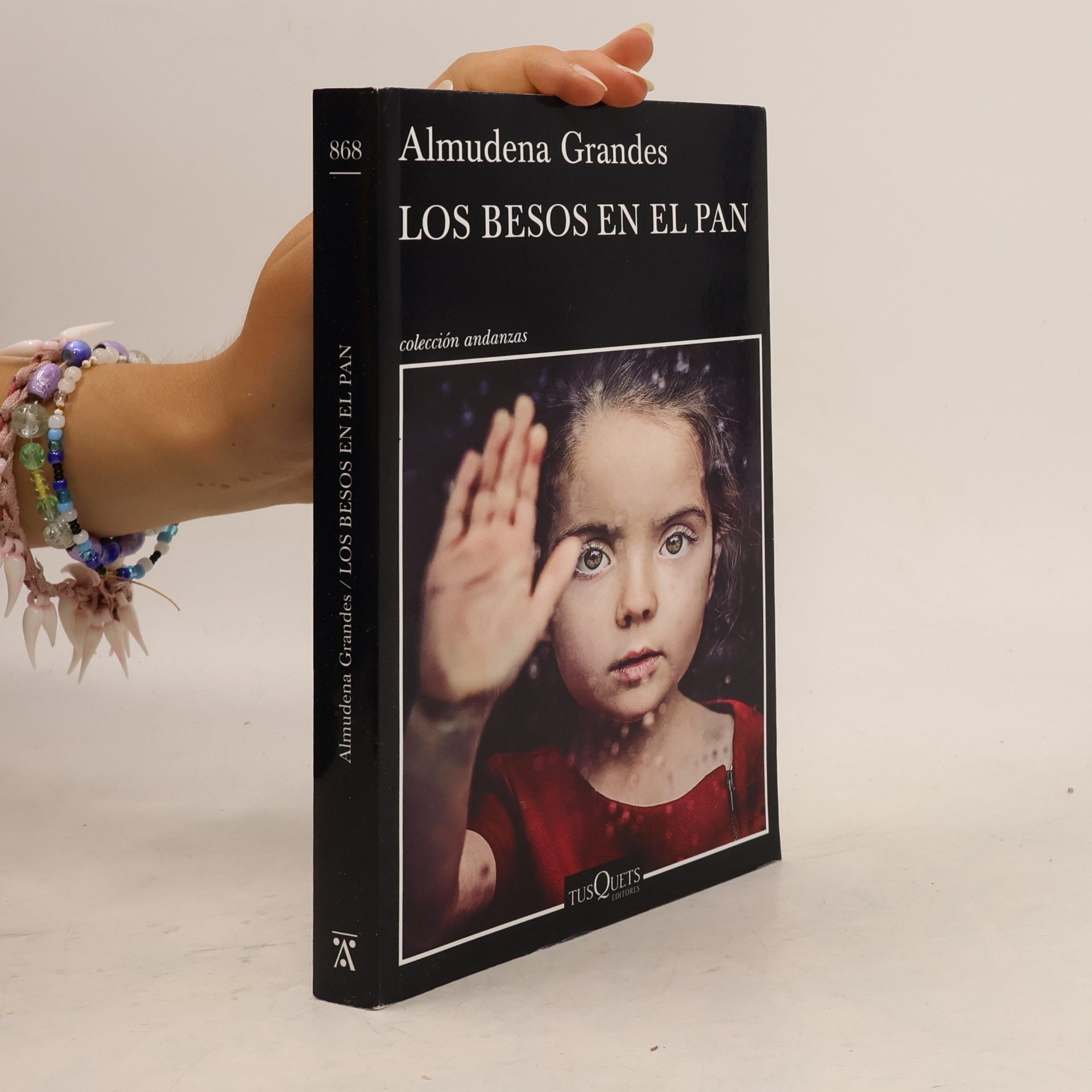 Almudena Grandes Los besos en el pan