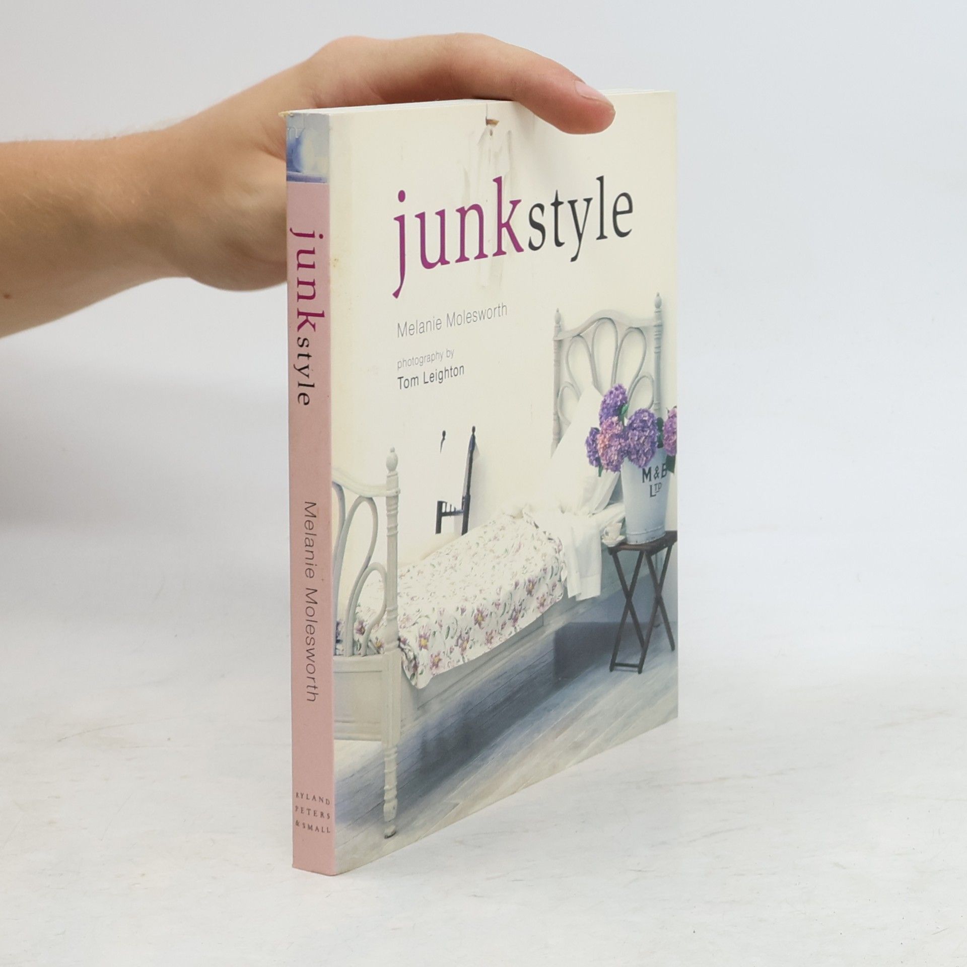 Melanie Molesworth Junkstyle