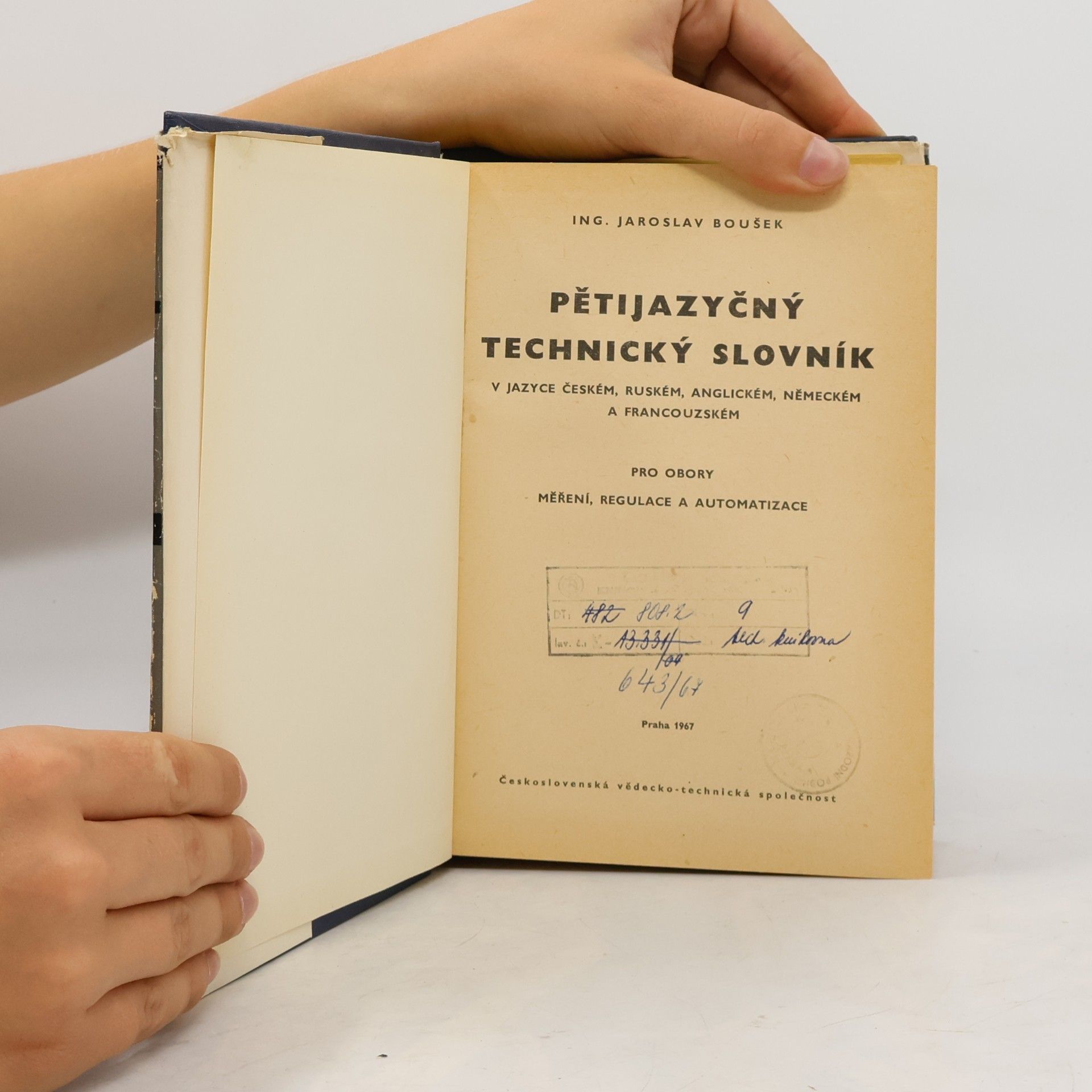 Jaroslav Boušek Pětijazyčný technický slovník v jazyce českém, ruském, anglickém, německém a francouzském