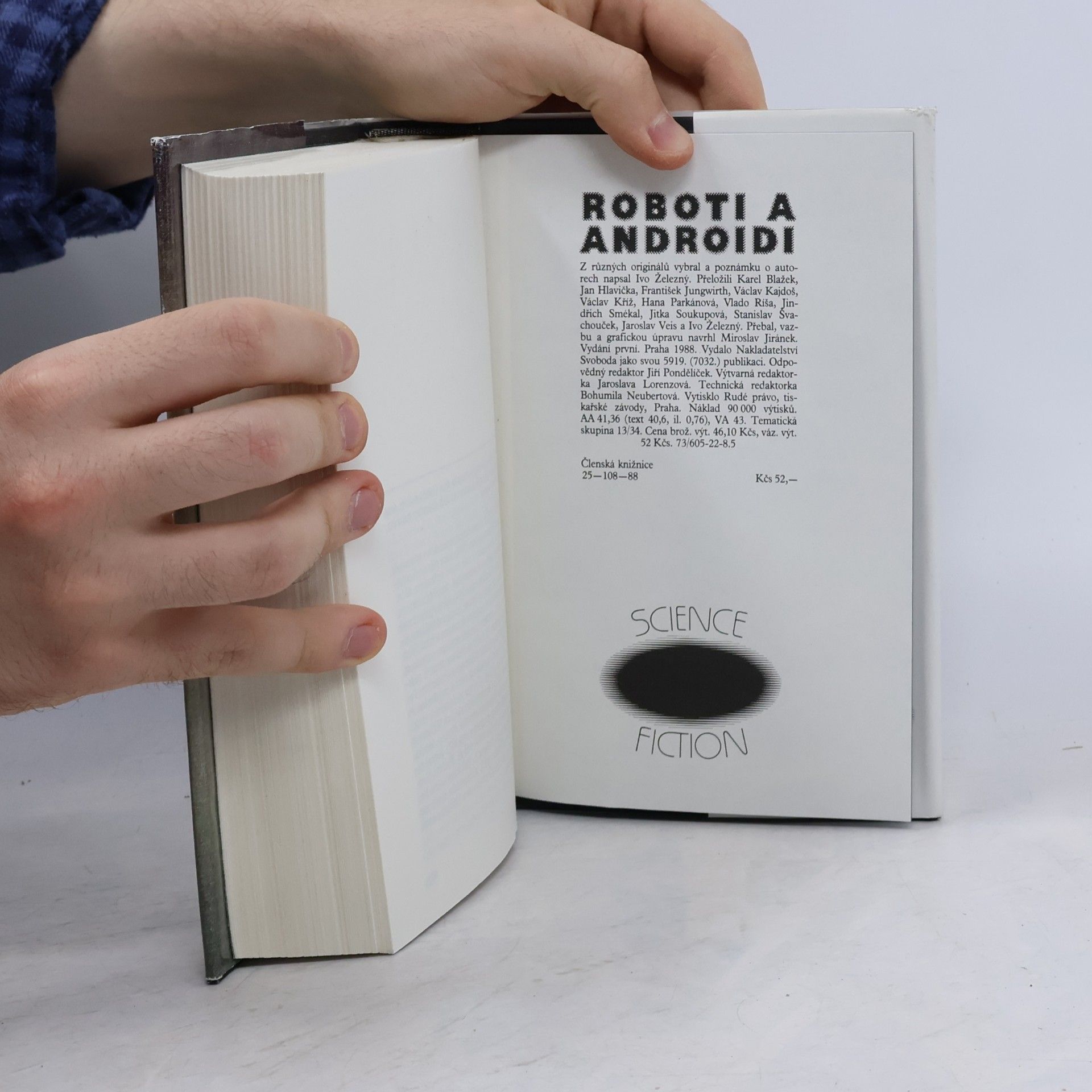 Ivo Železný Roboti a androidi