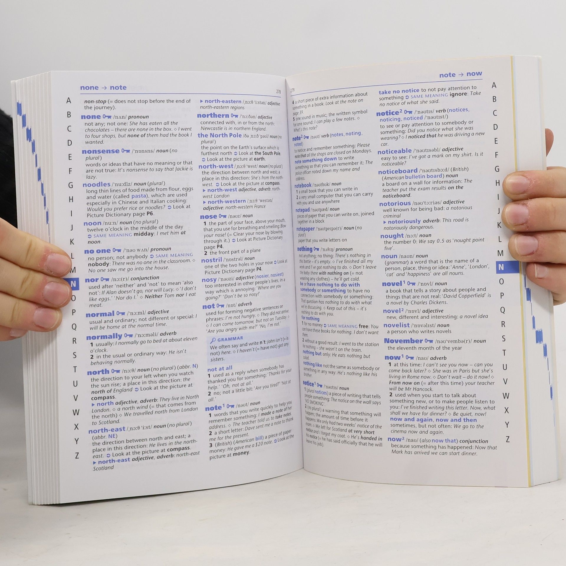 Kolektiv autorů Oxford essential dictionary