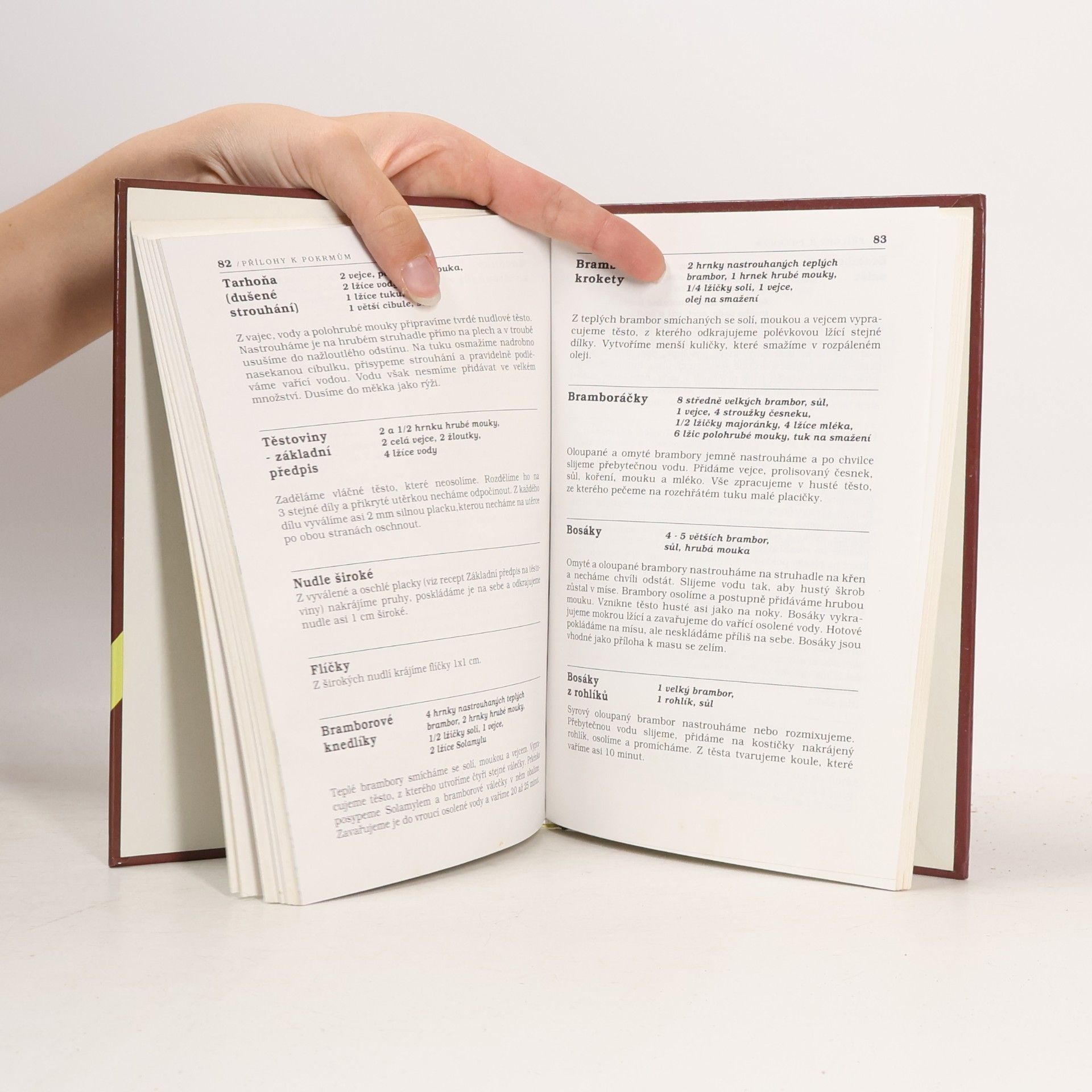 Various authors Hrníčková kuchařka. vaříme a pečeme bez vážení