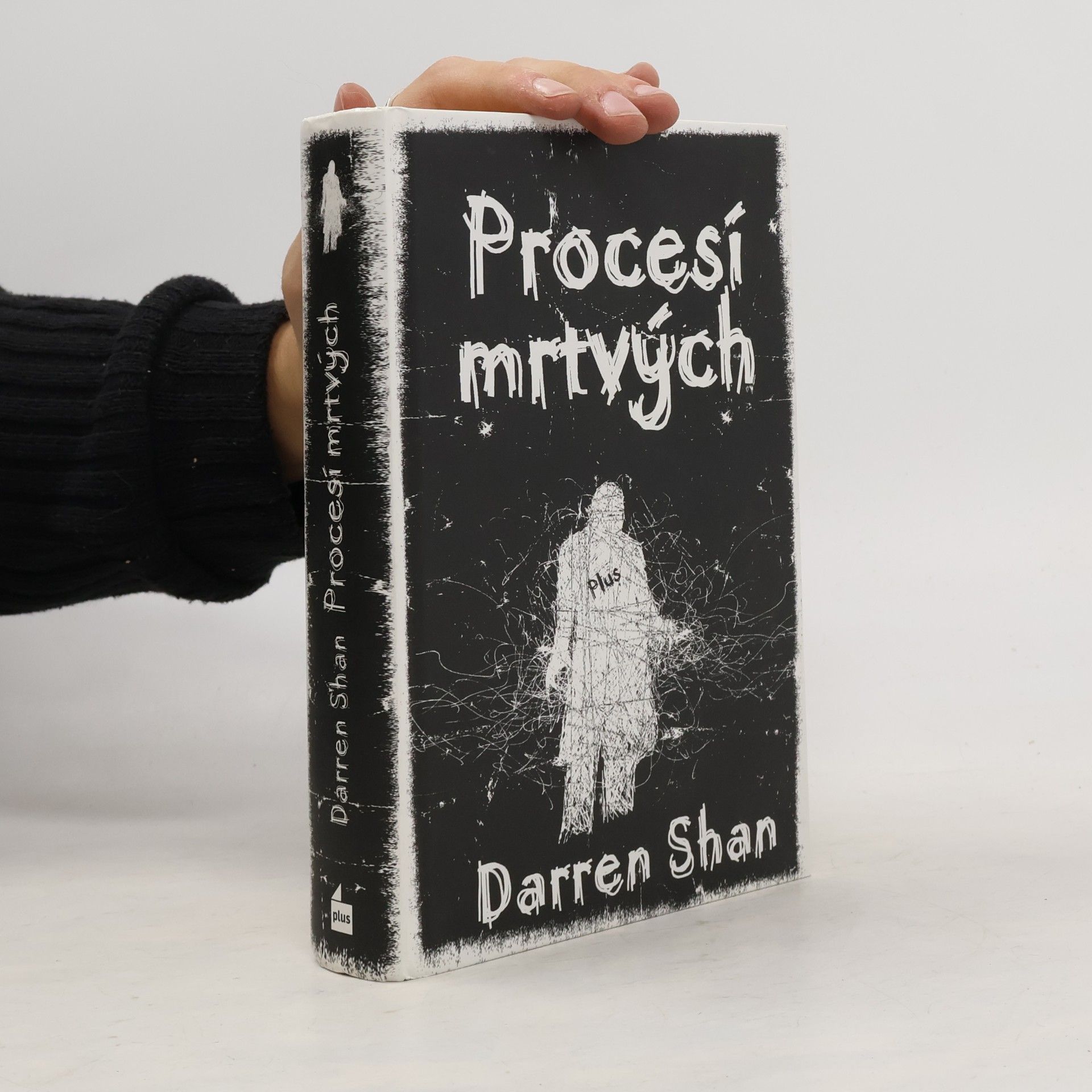 Darren Shan Procesí mrtvých. První svazek trilogie Město