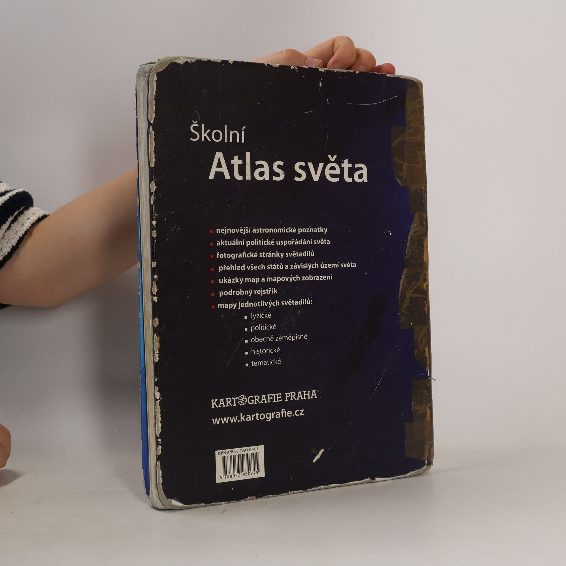 Various authors Školní atlas světa