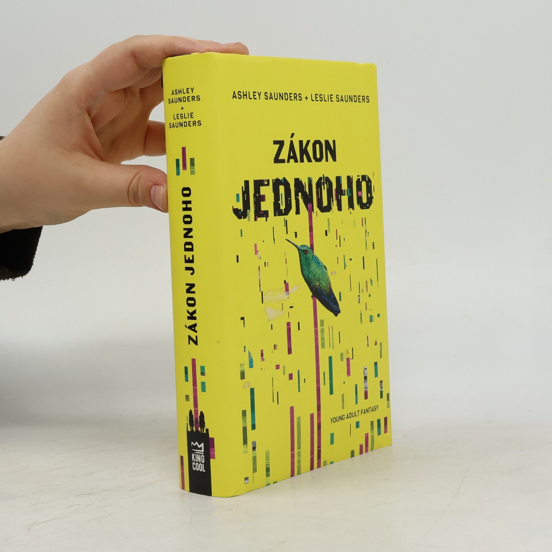 Leslie Saunders Zákon jednoho