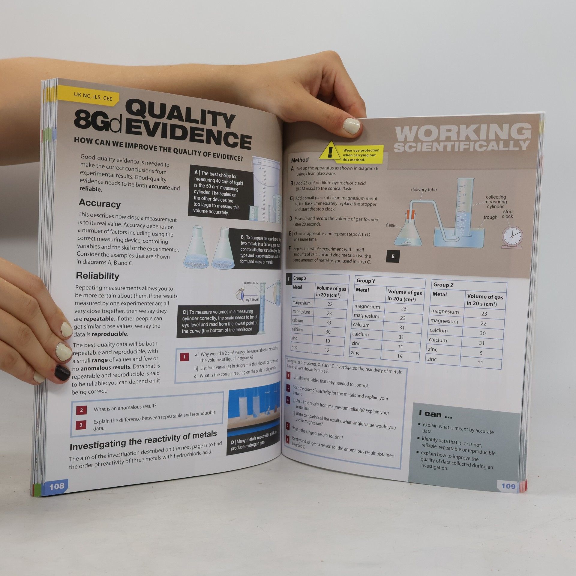 Mark Levesley Exploring Science International Year 8 Student Book