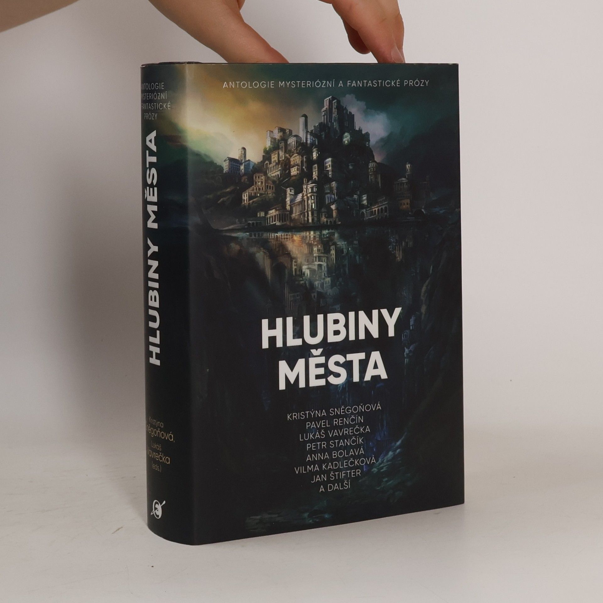 Autorenkollektiv Hlubiny města: antologie mysteriózní a fantastické prózy