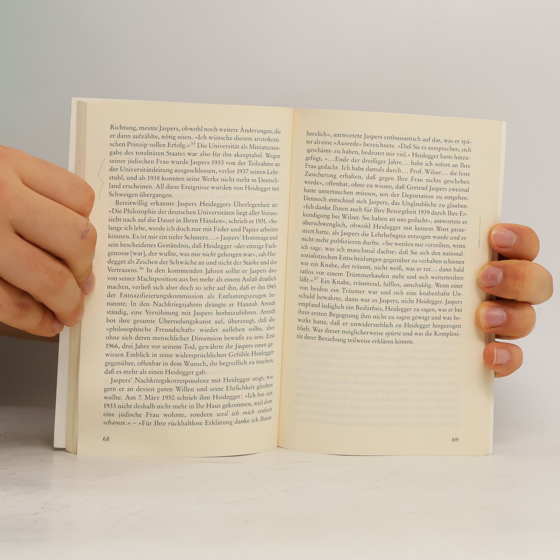 Elzbieta Ettinger Hannah Arendt, Martin Heidegger
