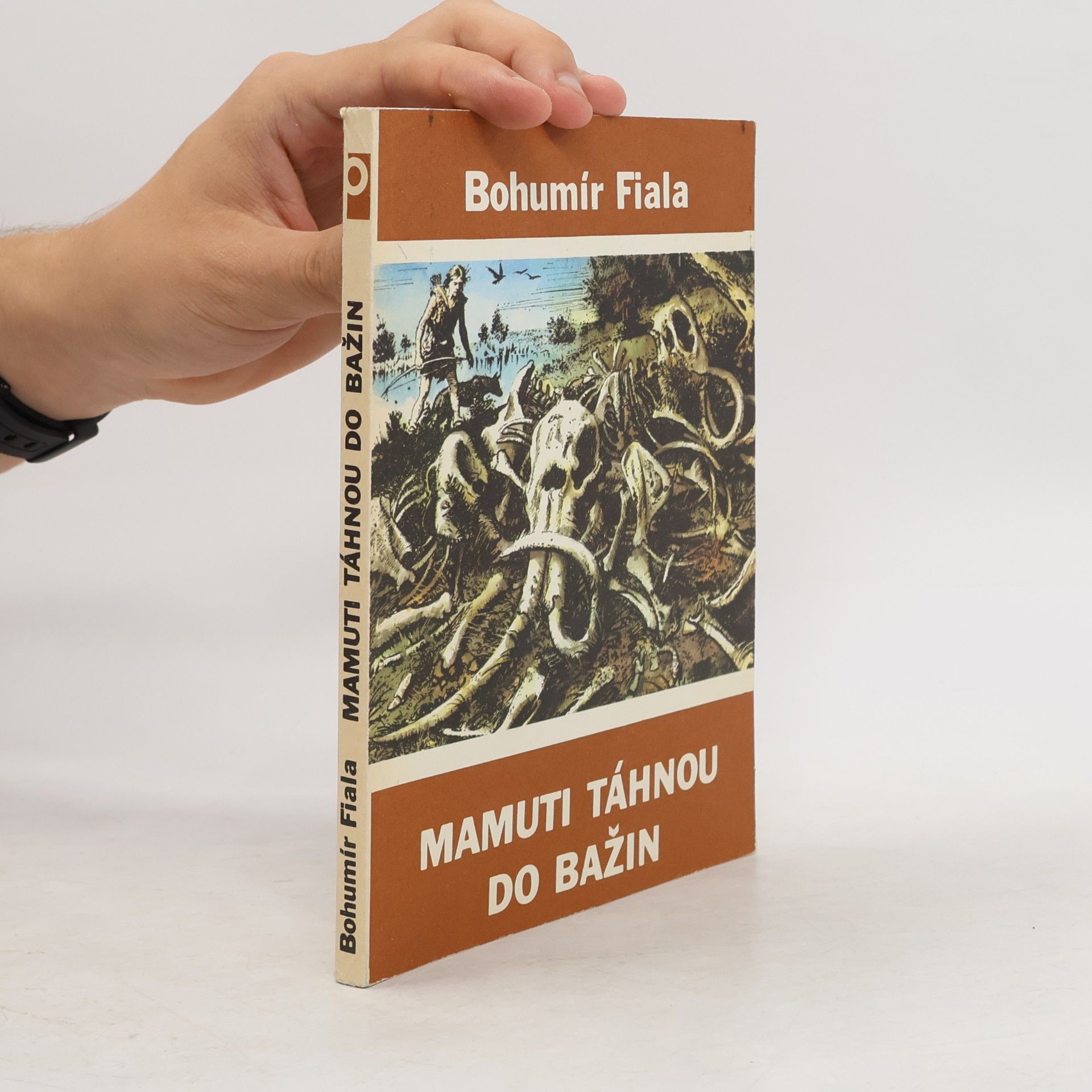 Bohumír Fiala Mamuti táhnou do bažin