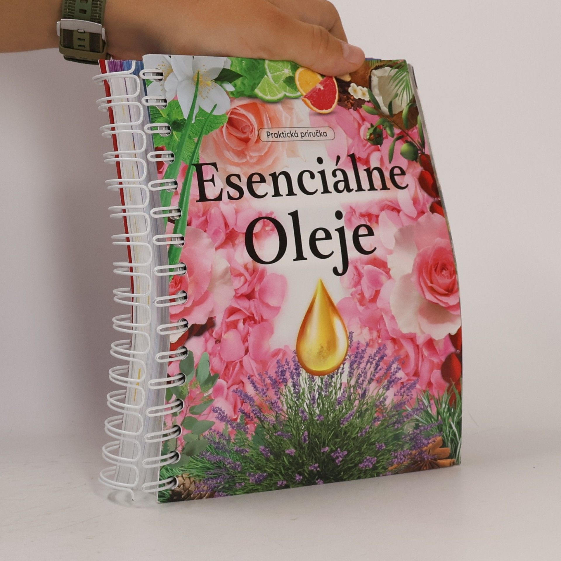 Alexandra Kovačičová Esenciálne oleje