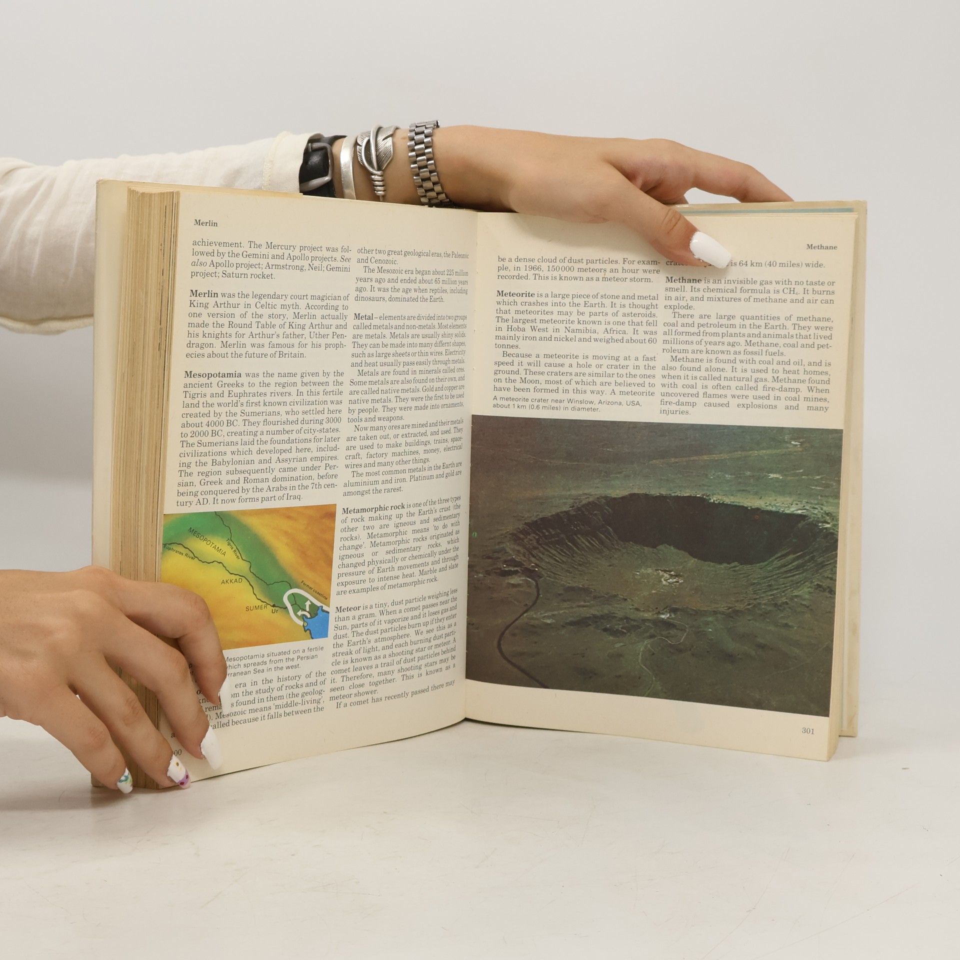 John Bailie Giant book of knowledge A-Z