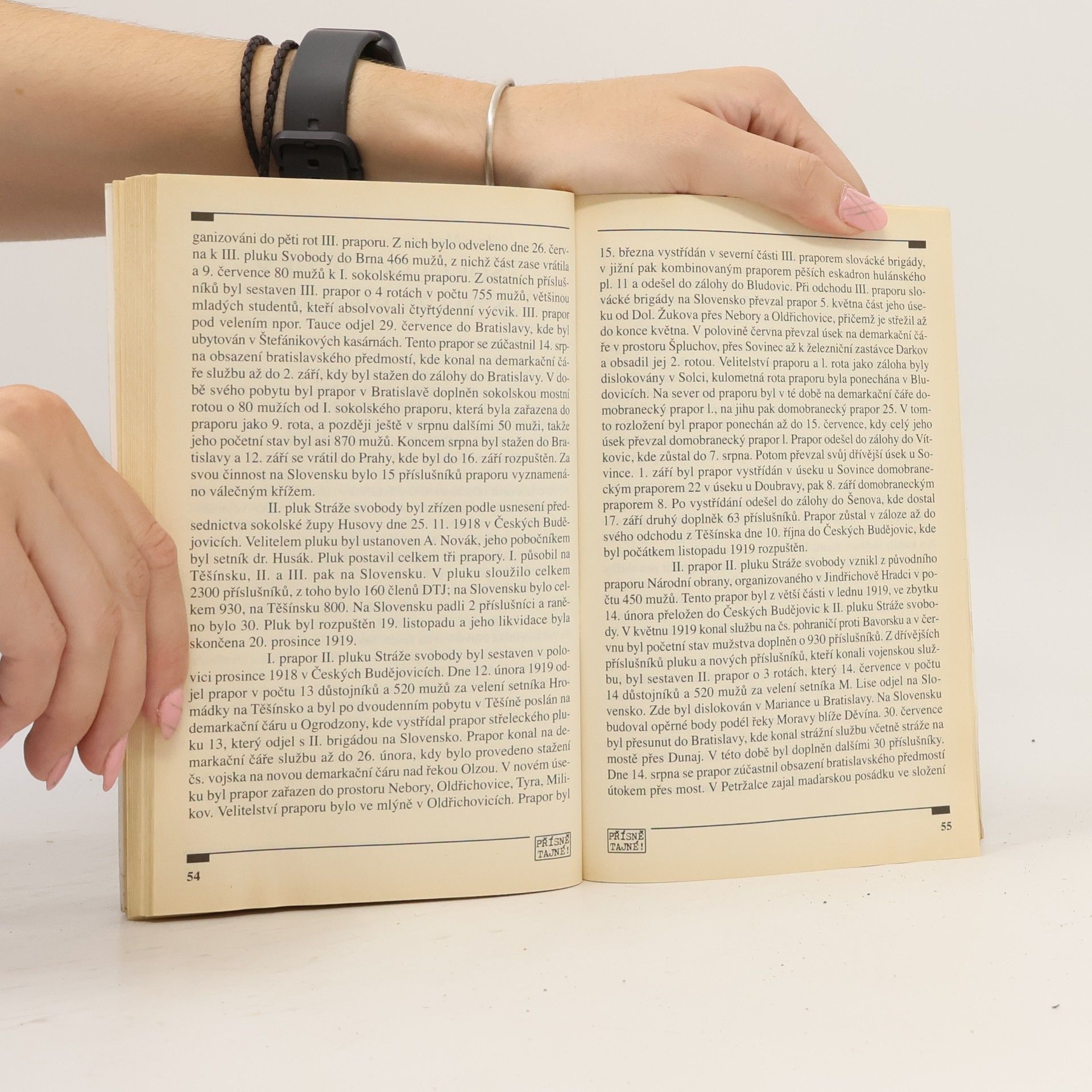 Various authors Přísně tajné! Literatura faktu. Uvězněné sny