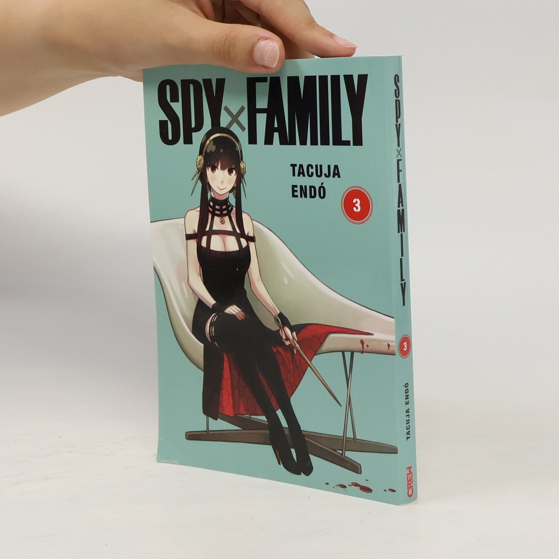 Tacuja Endó Spy x Family 3